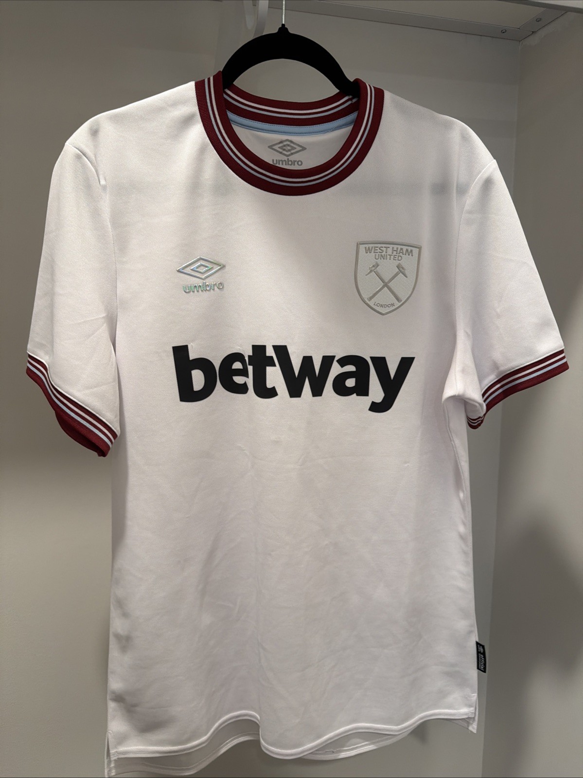 AUTHENTIC UMBRO West Ham United FC Away Stadium Jersey 23/24 Size L