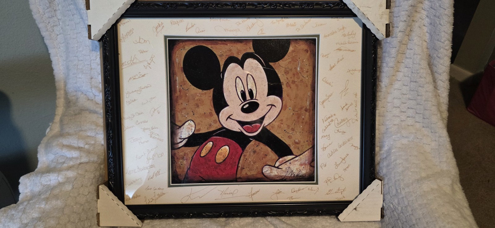 Mickey Surprise Joe Kaminski Art Signed By Various Cast Members Disney Mickey Surprise Joe Kaminski Art Signed By Various Cast Members Disney