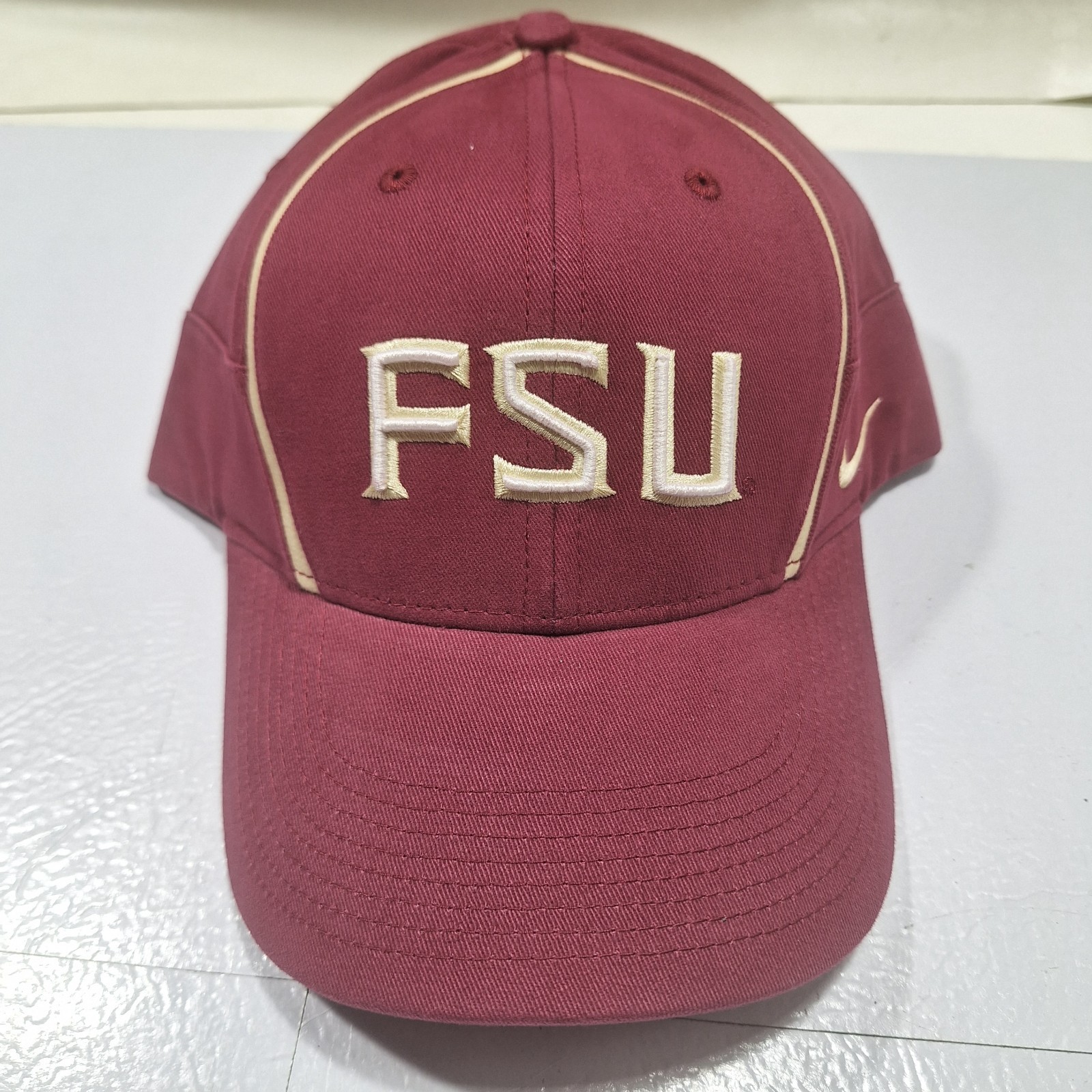 NEW Nike Florida State Seminoles NCAA Dri-Fit Cap FSU Adjustable Hat NEW Nike Florida State Seminoles NCAA Dri-Fit Cap FSU Adjustable Hat