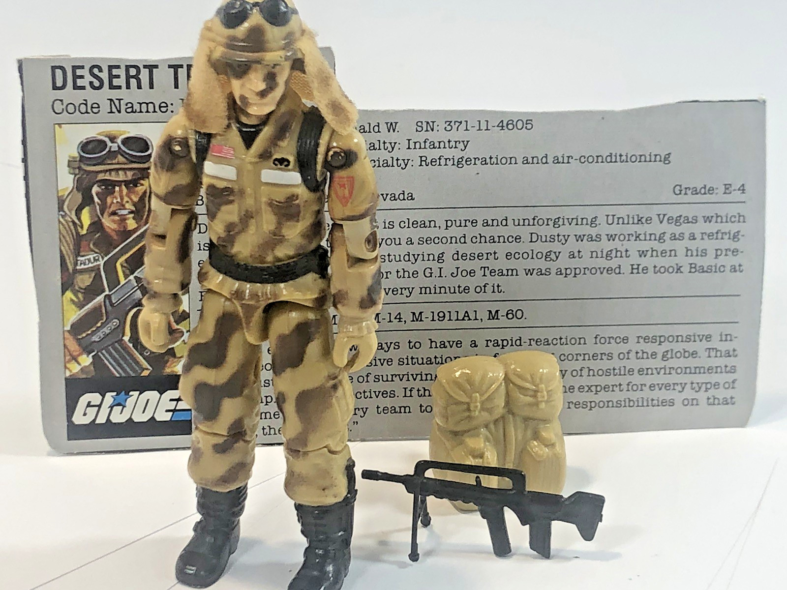VINTAGE GI JOE ARAH MINTY DUSTY 1985 COMPLETE WITH CARD HASBRO