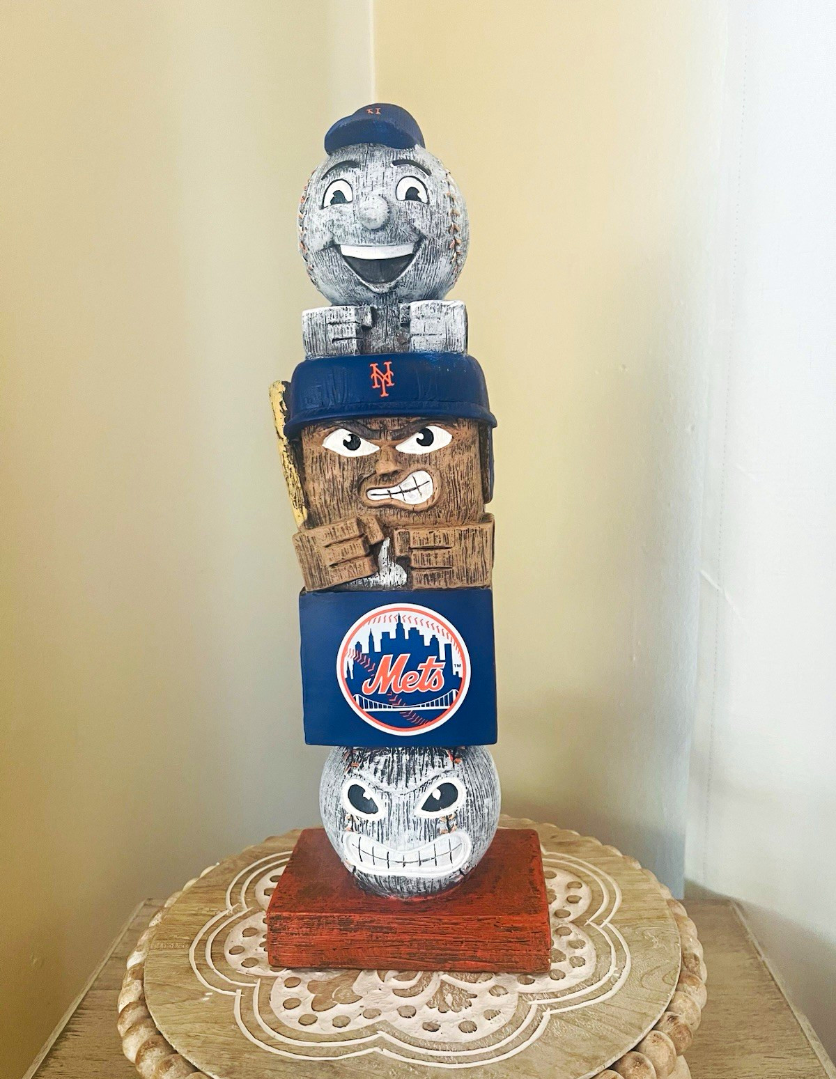 New York Mets Painted Totem MLB Blue Gray Brown tiki totem and troll get both New York Mets Painted Totem MLB Blue Gray Brown tiki totem and troll get both