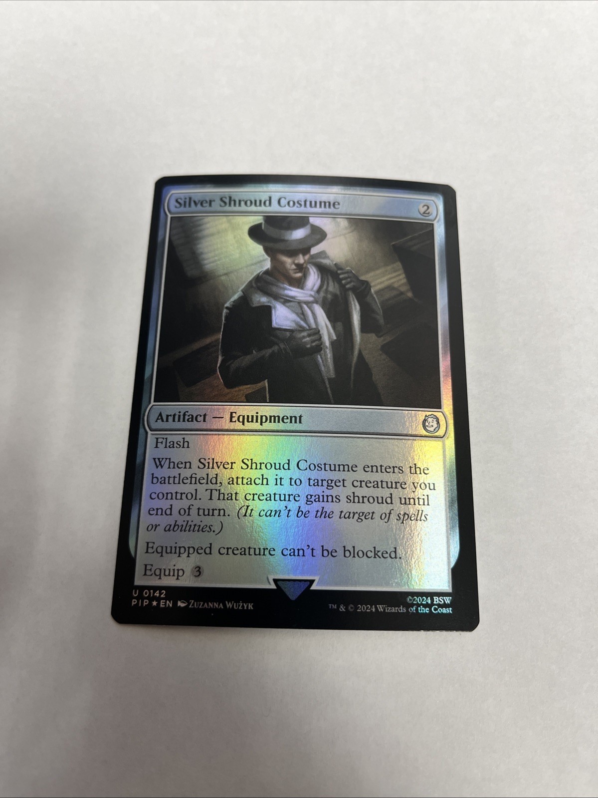 Silver Shroud Costume Foil Card #0142 MTG LP Silver Shroud Costume Foil Card #0142 MTG LP