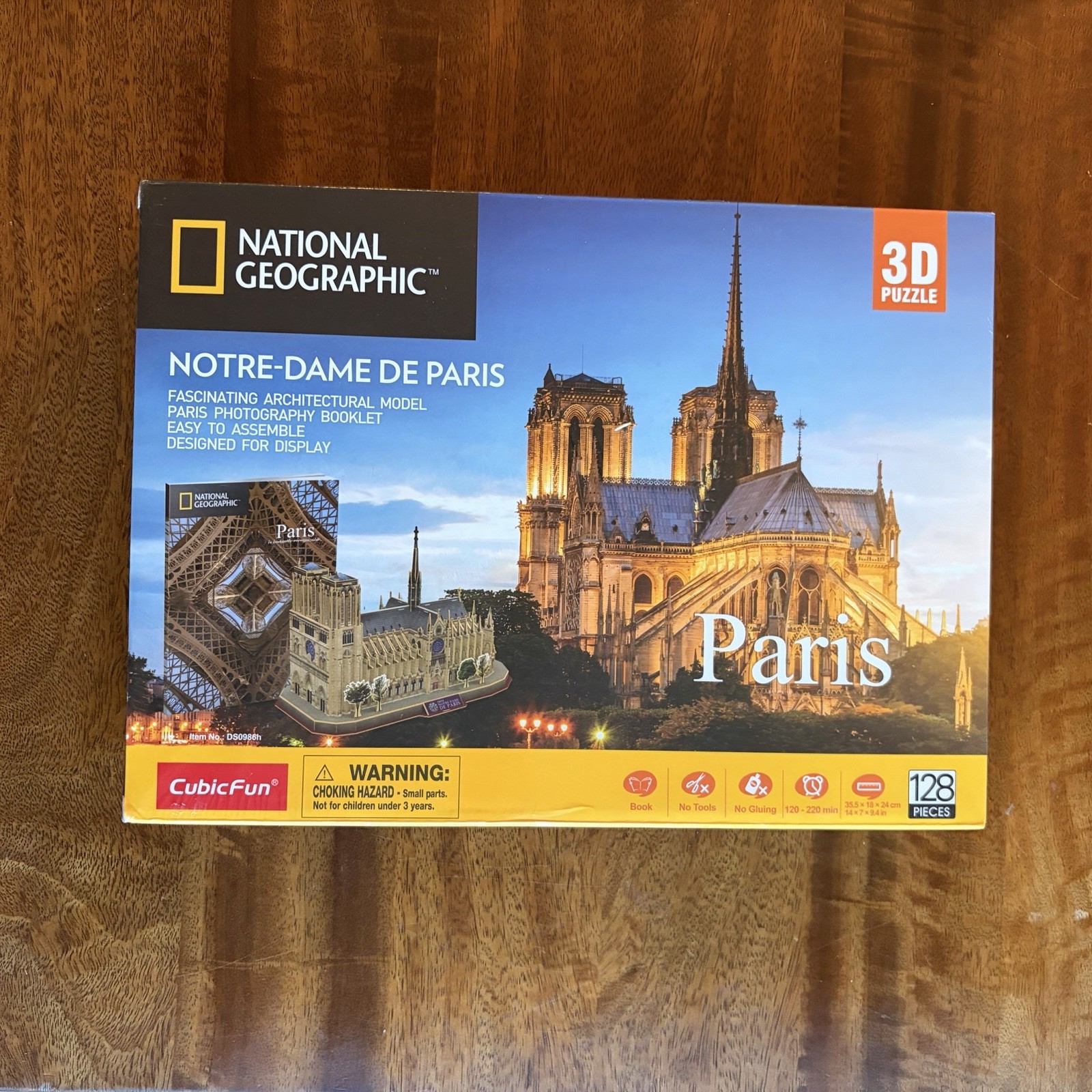 New (sealed) National Geographic Notre Dame de Paris 3D Puzzle, 128 Pieces New (sealed) National Geographic Notre Dame de Paris 3D Puzzle, 128 Pieces