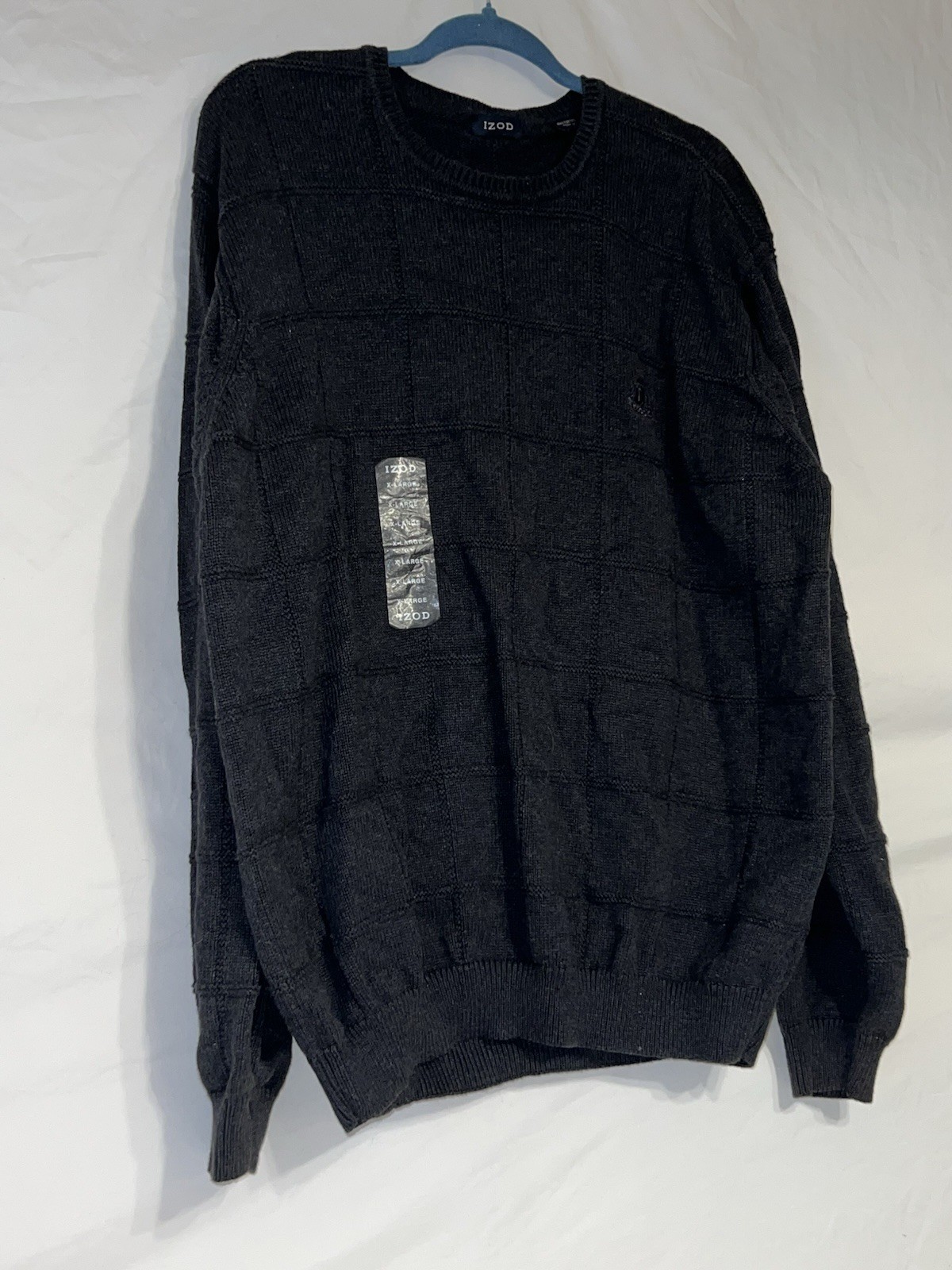 NWT IZOD Sweater Dark Grey Gray Long Sleeve Mens XL SKU 084 NWT IZOD Sweater Dark Grey Gray Long Sleeve Mens XL SKU 084