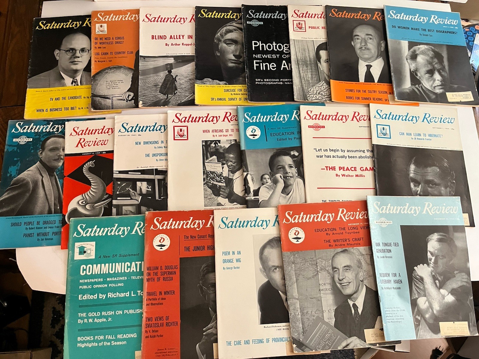 SATURDAY REVIEW MAGAZINE 20 Issue Lot All 1960 April-November Good Condition SATURDAY REVIEW MAGAZINE 20 Issue Lot All 1960 April-November Good Condition