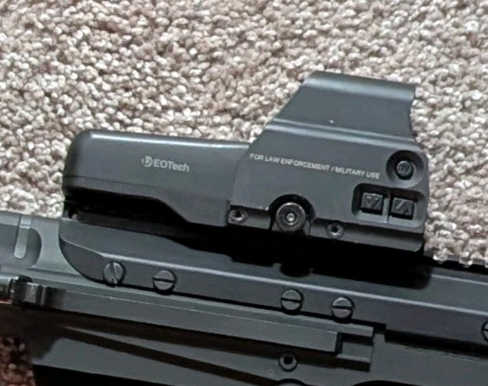 EOTech L-3 Communications Holographic Sight 557 EOTech L-3 Communications Holographic Sight 557
