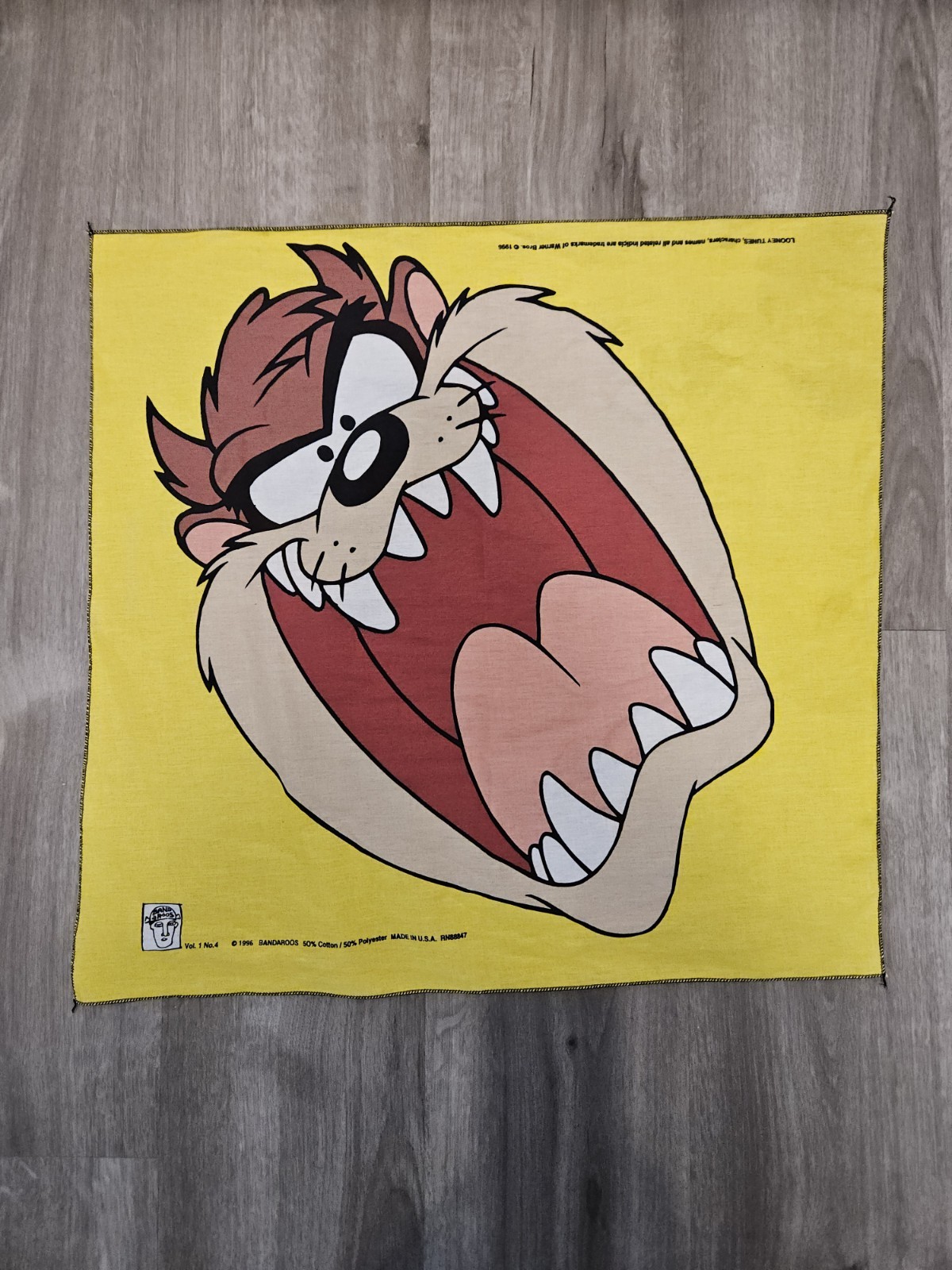 Tazmanian Devil Bandaroos Bandana 1996 22\ Tazmanian Devil Bandaroos Bandana 1996 22\