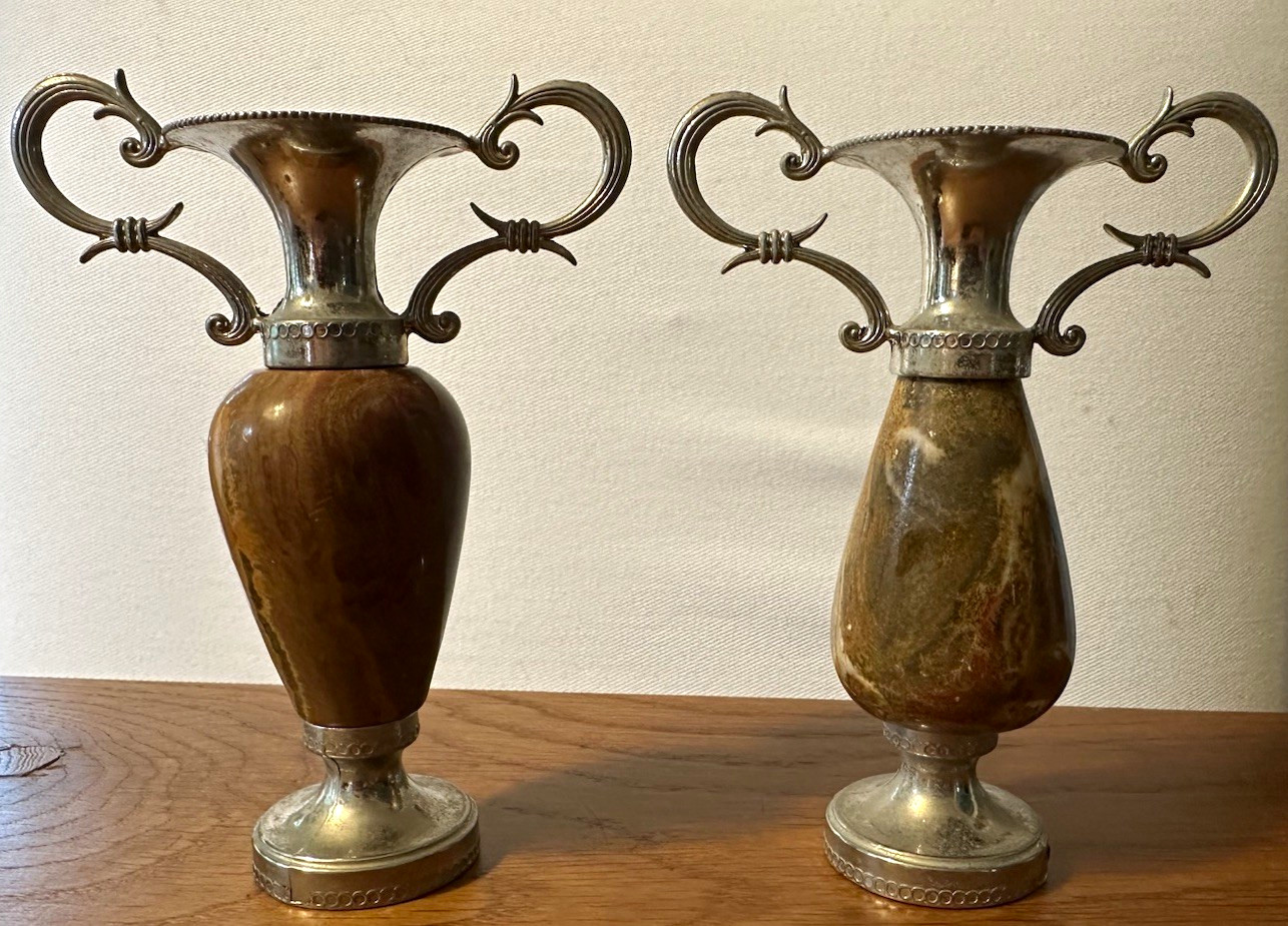 Pair VTG 4.5 in onyx amphora Vases w/Polished silver toned Mounts Pair VTG 4.5 in onyx amphora Vases w/Polished silver toned Mounts