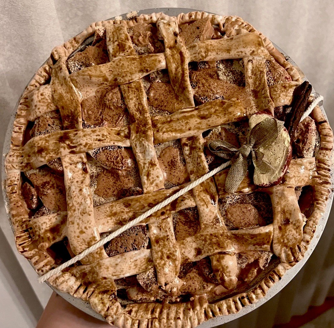 Faux Apple Pie - Homemade Primitive / Farmhouse / Festive Apple Pie Home Decor Faux Apple Pie - Homemade Primitive / Farmhouse / Festive Apple Pie Home Decor