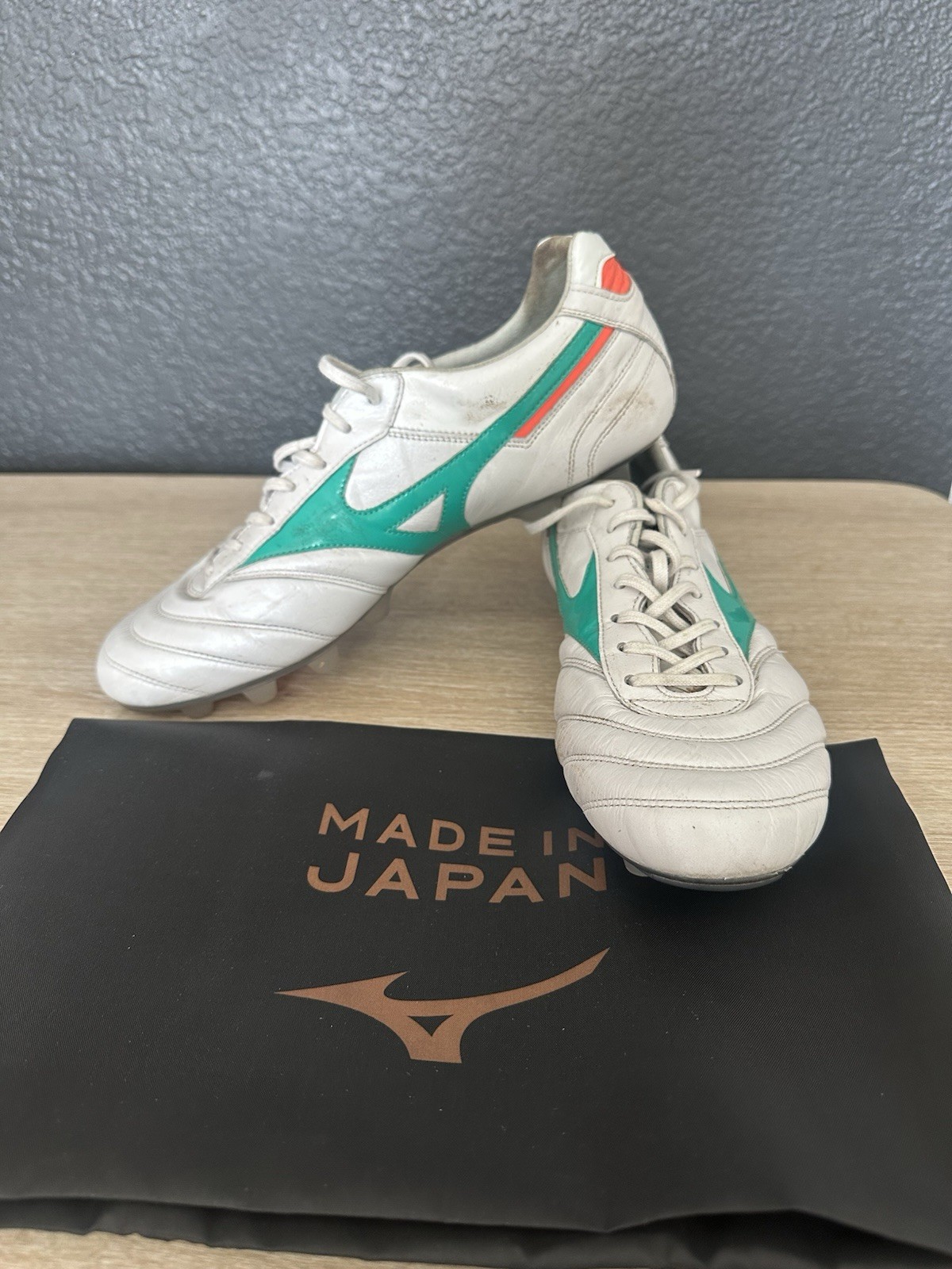 Mizuno Morelia II Japan Soccer Cleats White/Green US 9.5 Medium Mizuno Morelia II Japan Soccer Cleats White/Green US 9.5 Medium