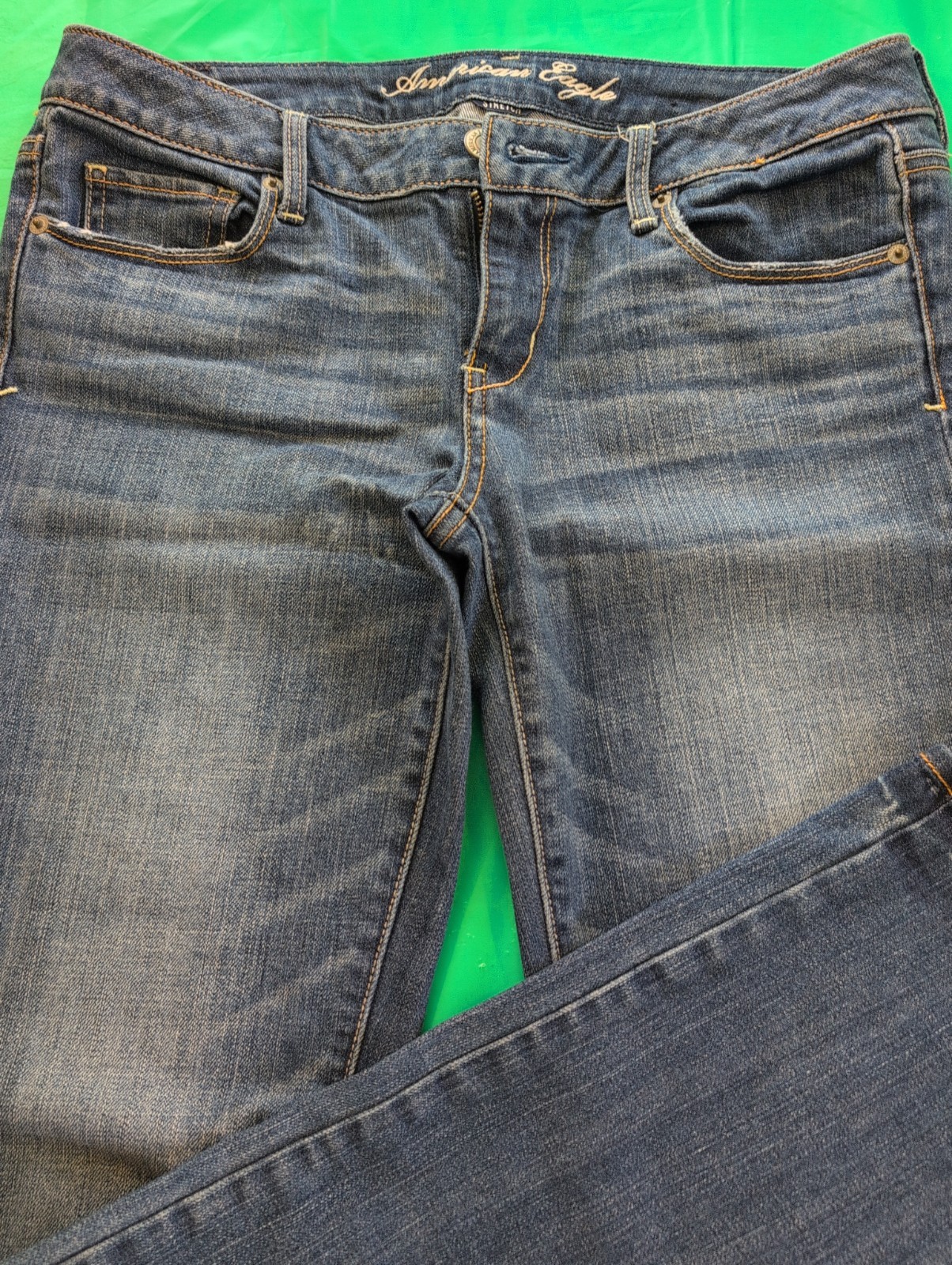 American Eagle Jeans Women Size 10 Blue Denim Long Skinny fit straight Leg