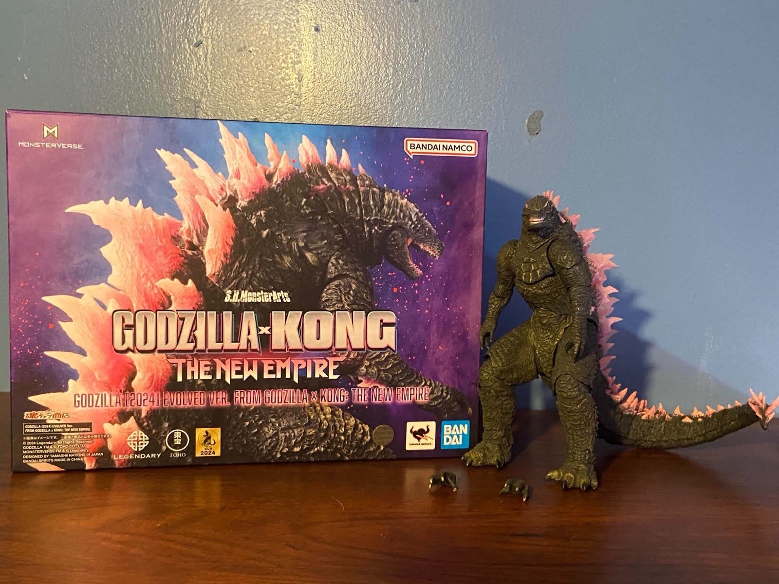 Godzilla x Kong: The New Empire Godzilla Evolved Bandai Namco Action Figure