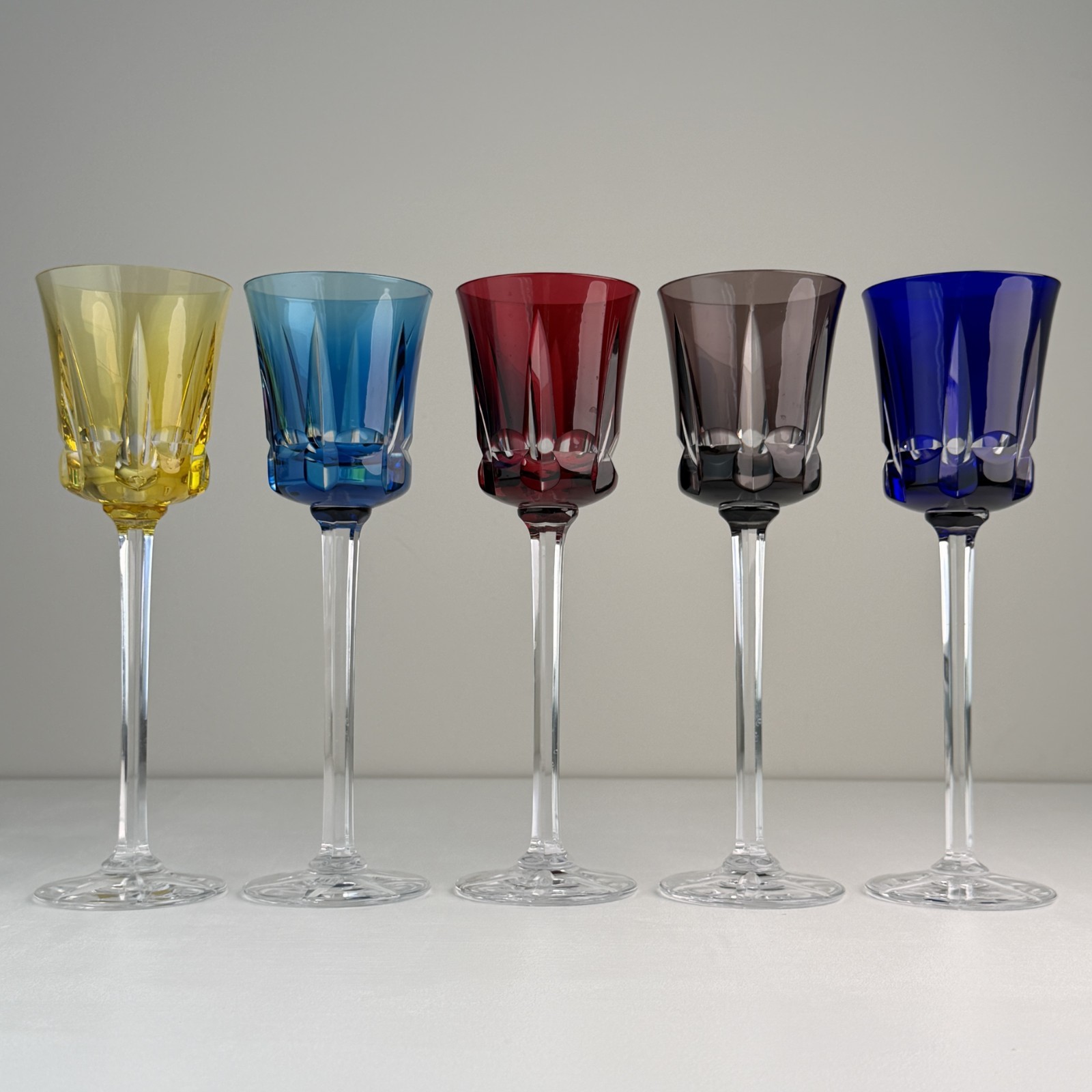 Set of 5 Cristal de Sevres Segovie Cut Crystal Hock Wine Glasses 9.75\