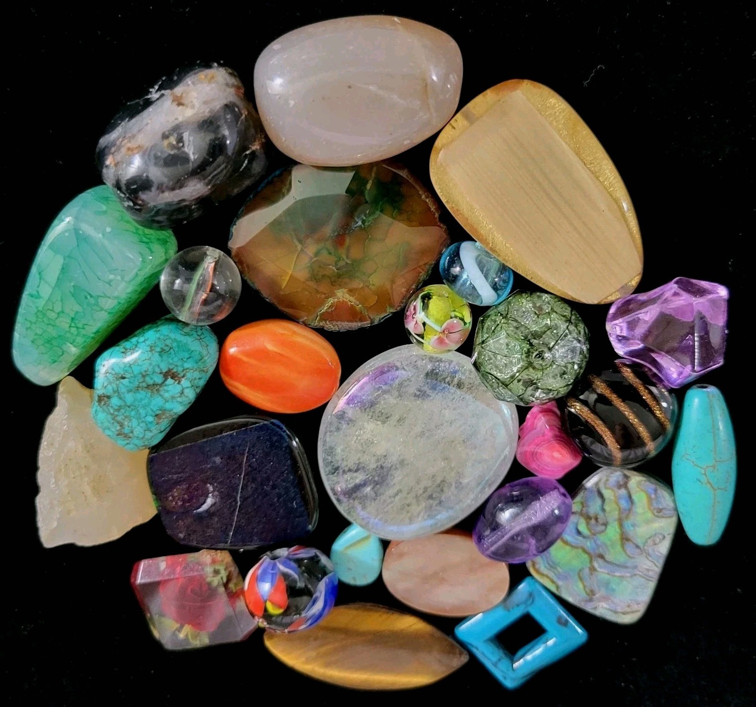 25+Pcs Assorted Stones & Beads. Mixed Natural Stones Beads and/or Jewels