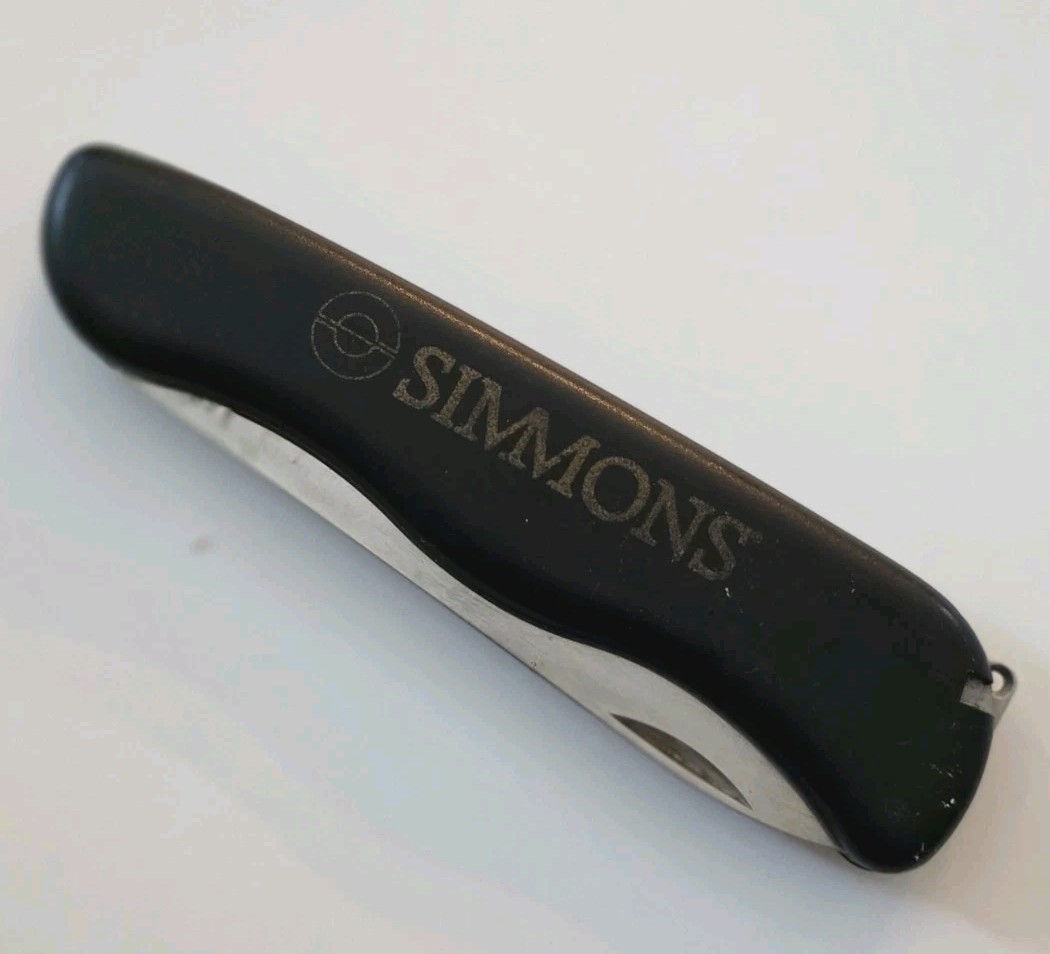 Victorinox Alpineer Swiss Army Knife Simmons Logo Dealer Promo - Black Free ShpN Victorinox Alpineer Swiss Army Knife Simmons Logo Dealer Promo - Black Free ShpN