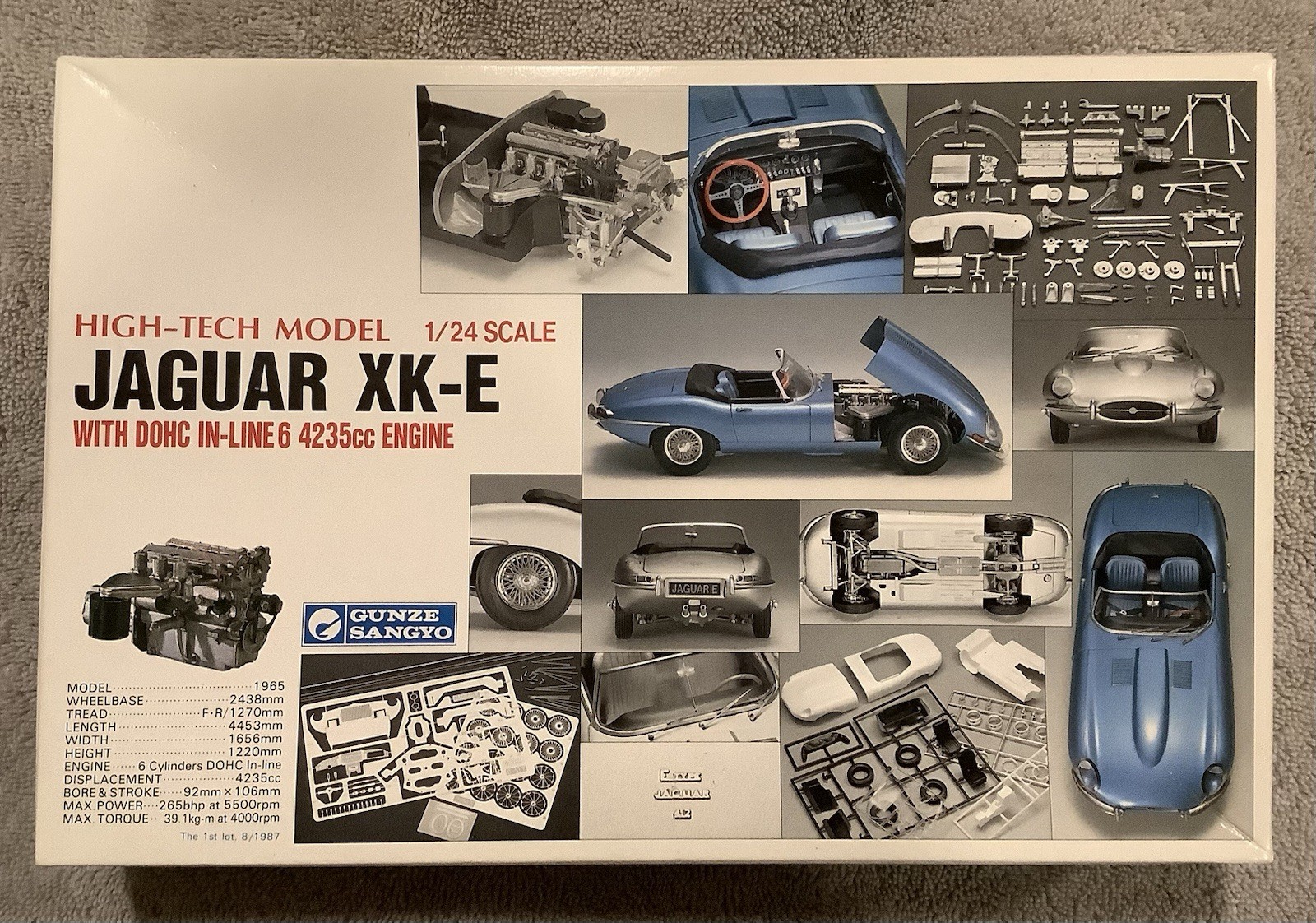 Gunze Sangyo HIGH-TECH Jaguar XK-E 1/24 Advanced Vintage Plastic Kit Gunze Sangyo HIGH-TECH Jaguar XK-E 1/24 Advanced Vintage Plastic Kit