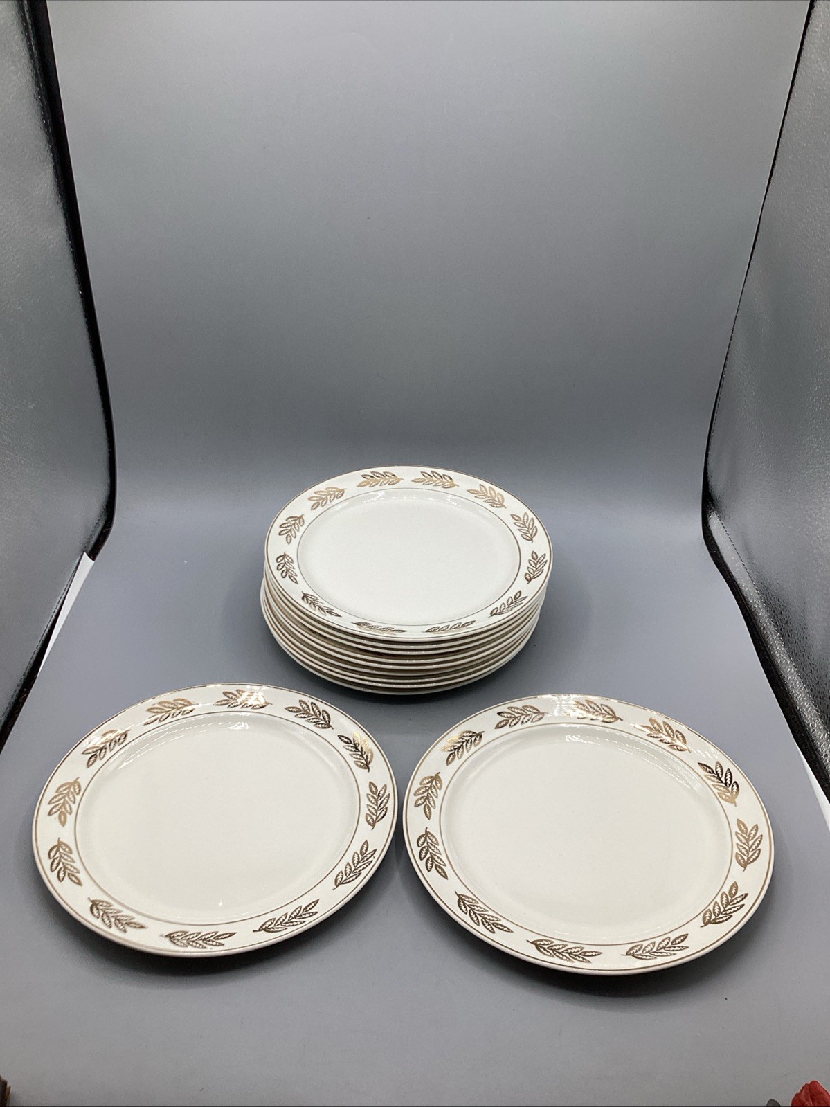 (11)Mid-Century Superior Hall Quality Dinnerware 8.25” Plates Golden Oak Lot (11)Mid-Century Superior Hall Quality Dinnerware 8.25” Plates Golden Oak Lot