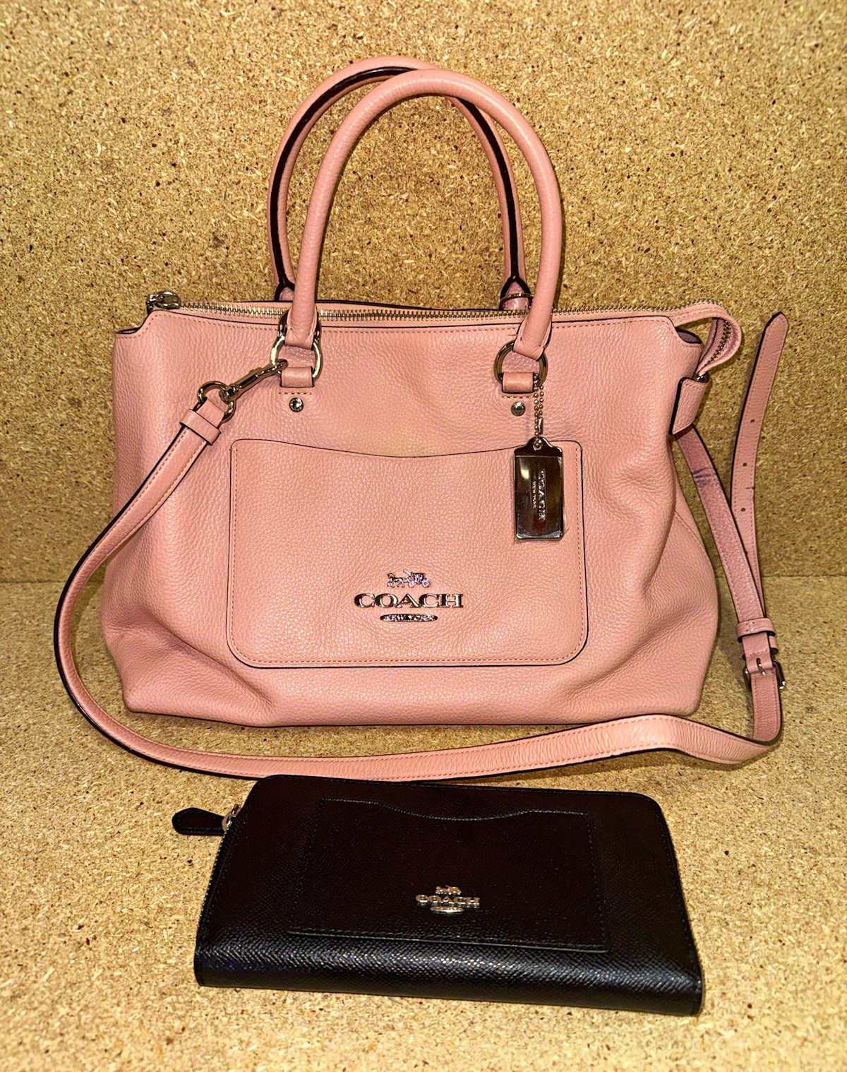 Coach Women’s Pink Pebbled Satchel Top Handle Detachable Strap + Wallet Set Coach Women’s Pink Pebbled Satchel Top Handle Detachable Strap + Wallet Set