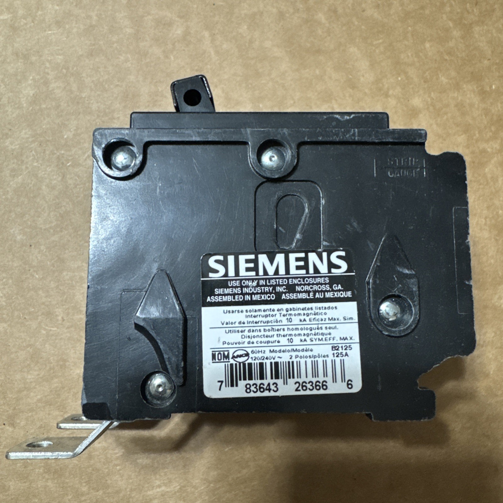 Siemens B2125 125-Amp Double Pole 120/240-Volt 10KAIC Bolt in Breaker Siemens B2125 125-Amp Double Pole 120/240-Volt 10KAIC Bolt in Breaker
