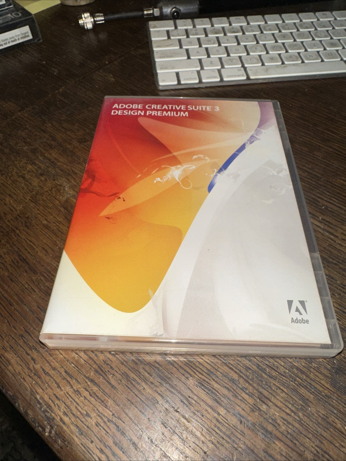 Adobe Creative Suite 3 Design Premium, 3 Disc Set, Box, Serial Number Adobe Creative Suite 3 Design Premium, 3 Disc Set, Box, Serial Number