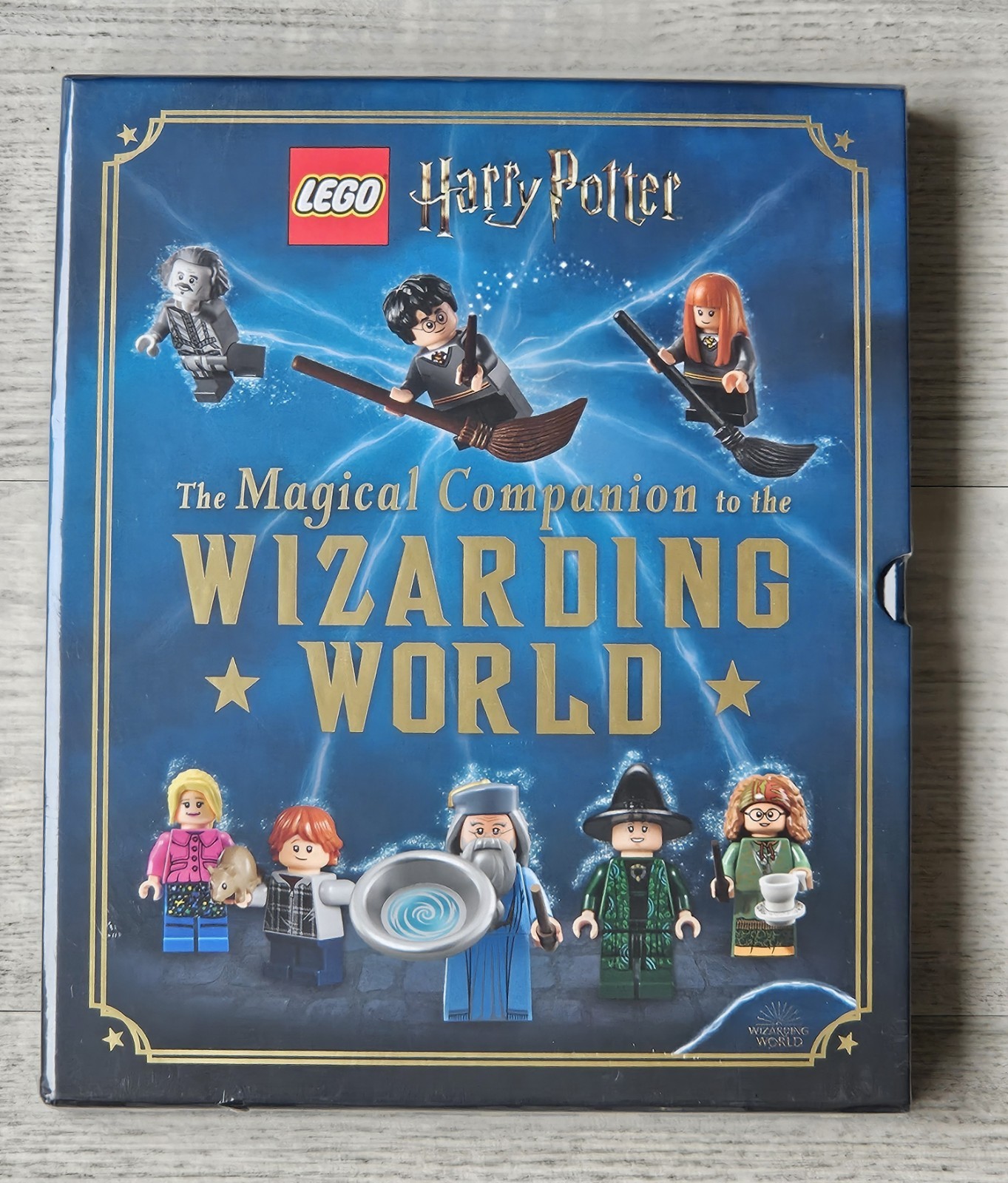 Lego Harry Potter Wizarding World Books & Poster New Lego Harry Potter Wizarding World Books & Poster New