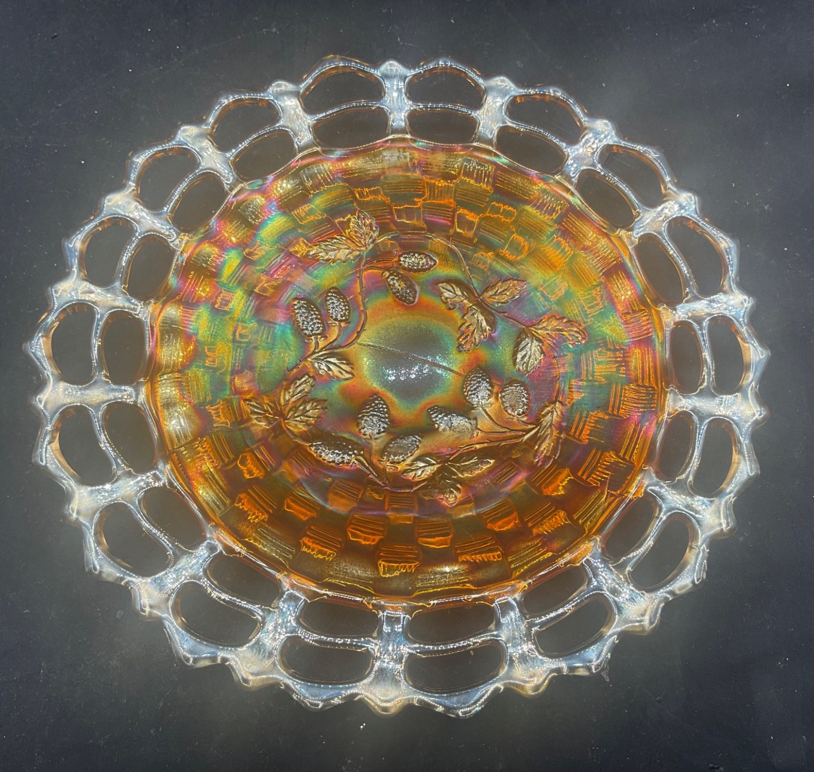 SCARCE VINTAGE CARNIVAL FENTON MARIGOLD OPEN EDGE BLACKBERRY PLATE “BASKETWEAVE”