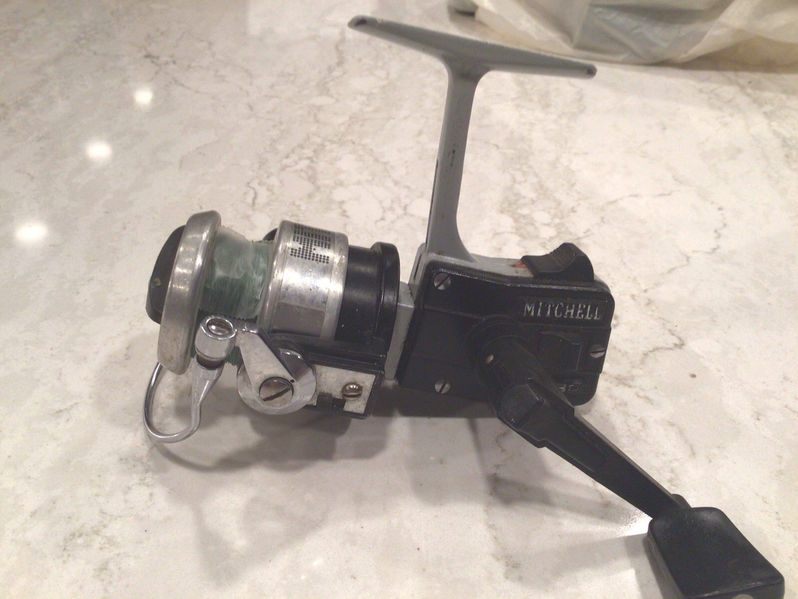 Mitchell 4430 Vintage Spinning Fishing Reel Black/Silver with Line Mitchell 4430 Vintage Spinning Fishing Reel Black/Silver with Line