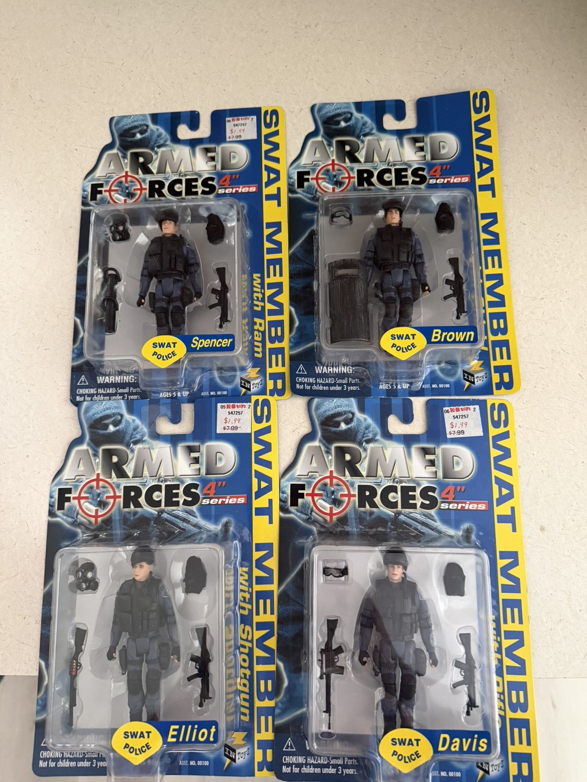 COMPLETE SET INTOYZ ARMED FORCES 4 INCH 1:18 SERIES SWAT POLICE MEMBER COMPLETE SET INTOYZ ARMED FORCES 4 INCH 1:18 SERIES SWAT POLICE MEMBER