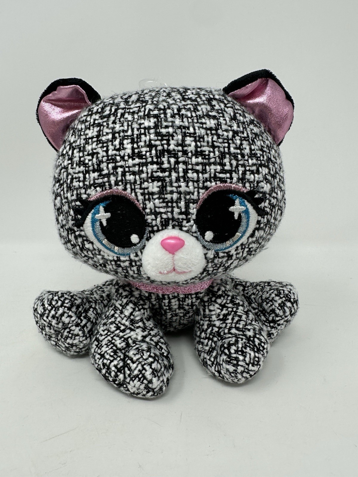 Gund P. Lushes 6\