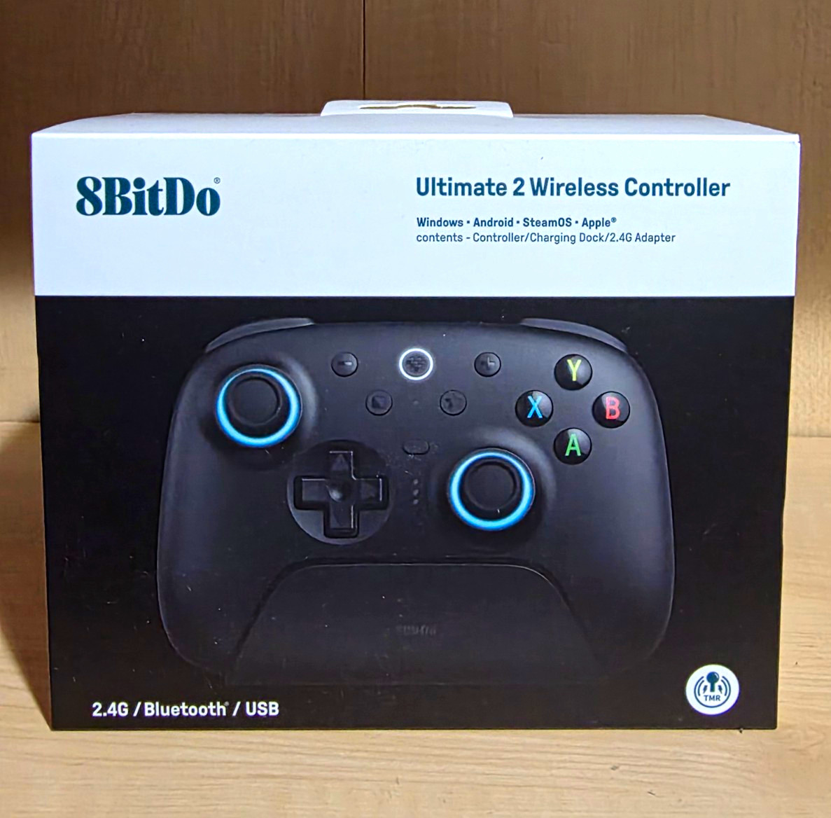 8BitDo Ultimate 2 Wireless Controller Black 2.4GHz/Bluetooth/USB w/ Dock