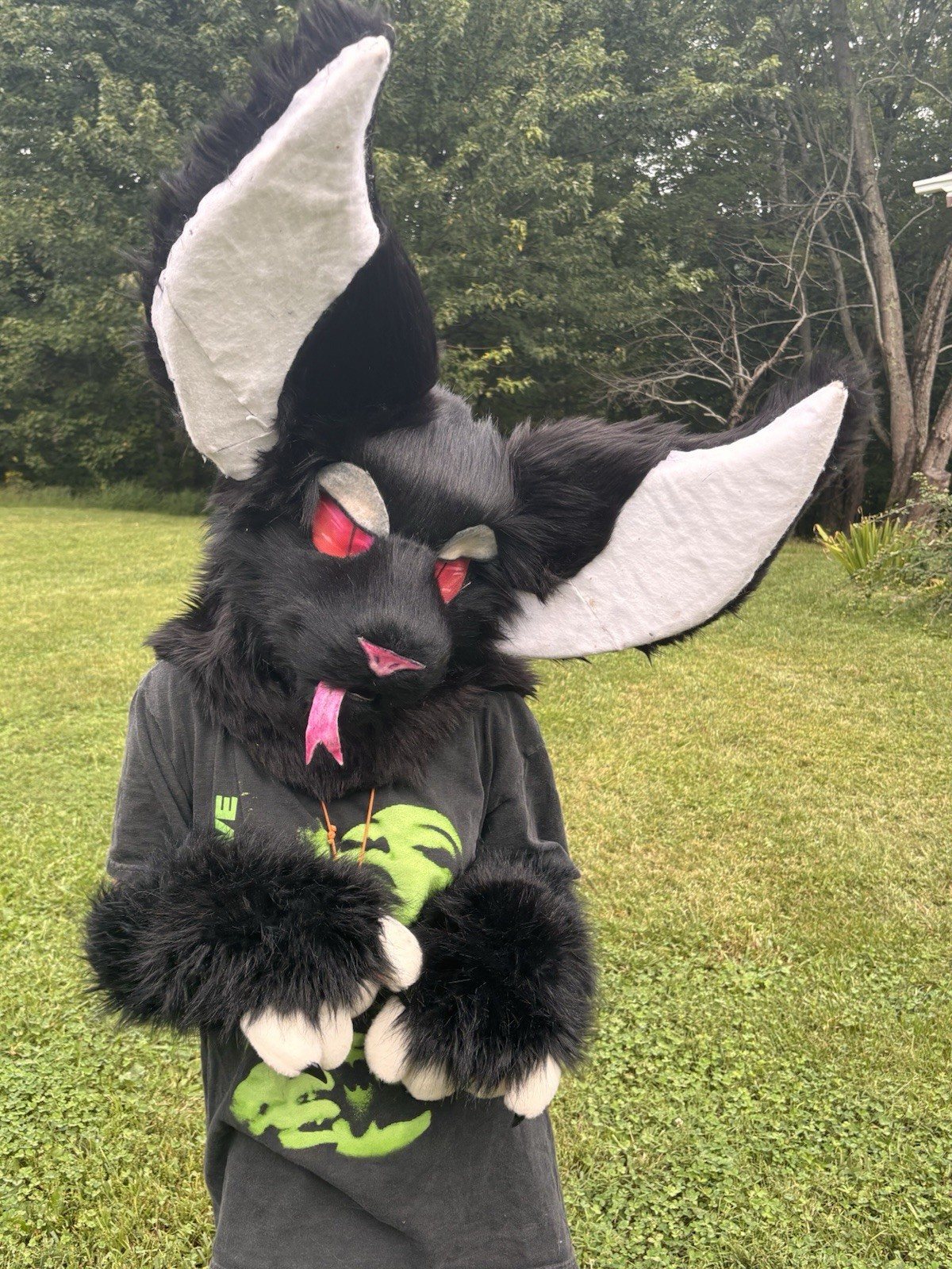 Large Black and white Fursuit head premade, pose able tongue and opening mouth Large Black and white Fursuit head premade, pose able tongue and opening mouth