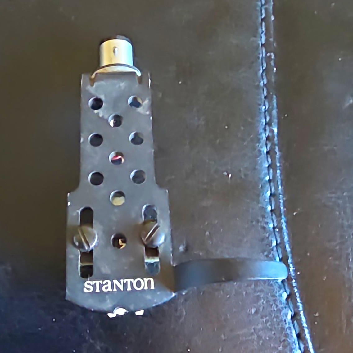 Stanton Headshell with 680 EL Phono Cartridge & Elliptical Stylus - Untested Stanton Headshell with 680 EL Phono Cartridge & Elliptical Stylus - Untested