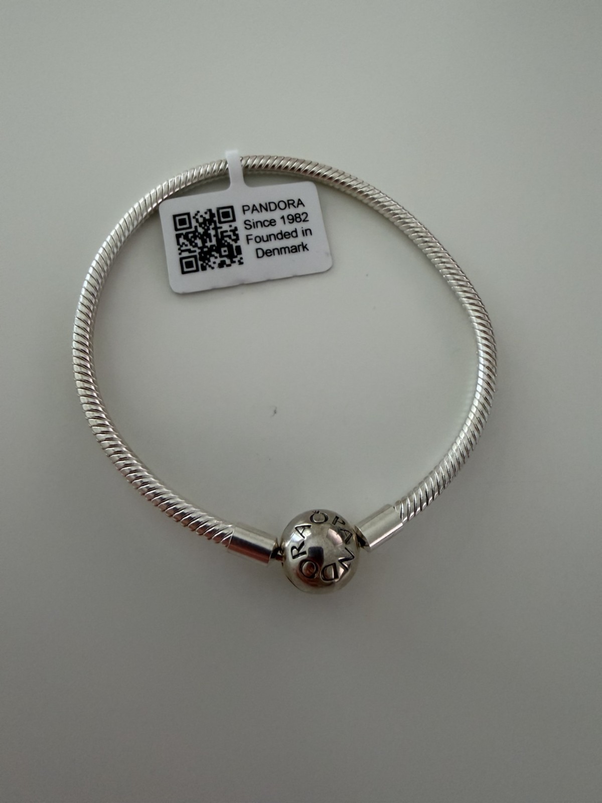 Pandora sterling silver bracelet Pandora sterling silver bracelet