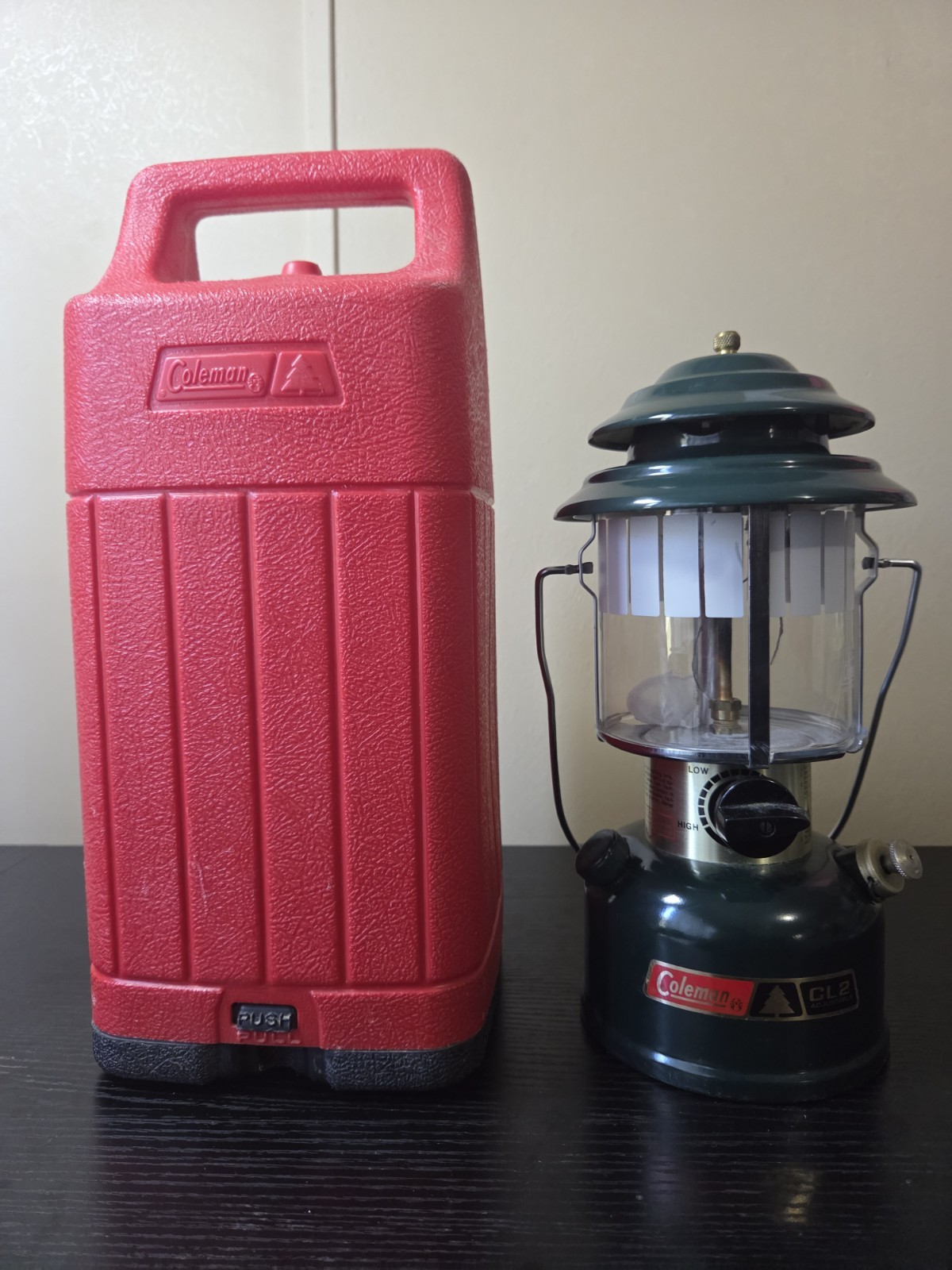 Vintage 1985 Coleman CL2 Adjustable 2 Mantle Camp Lantern W Carrying Case