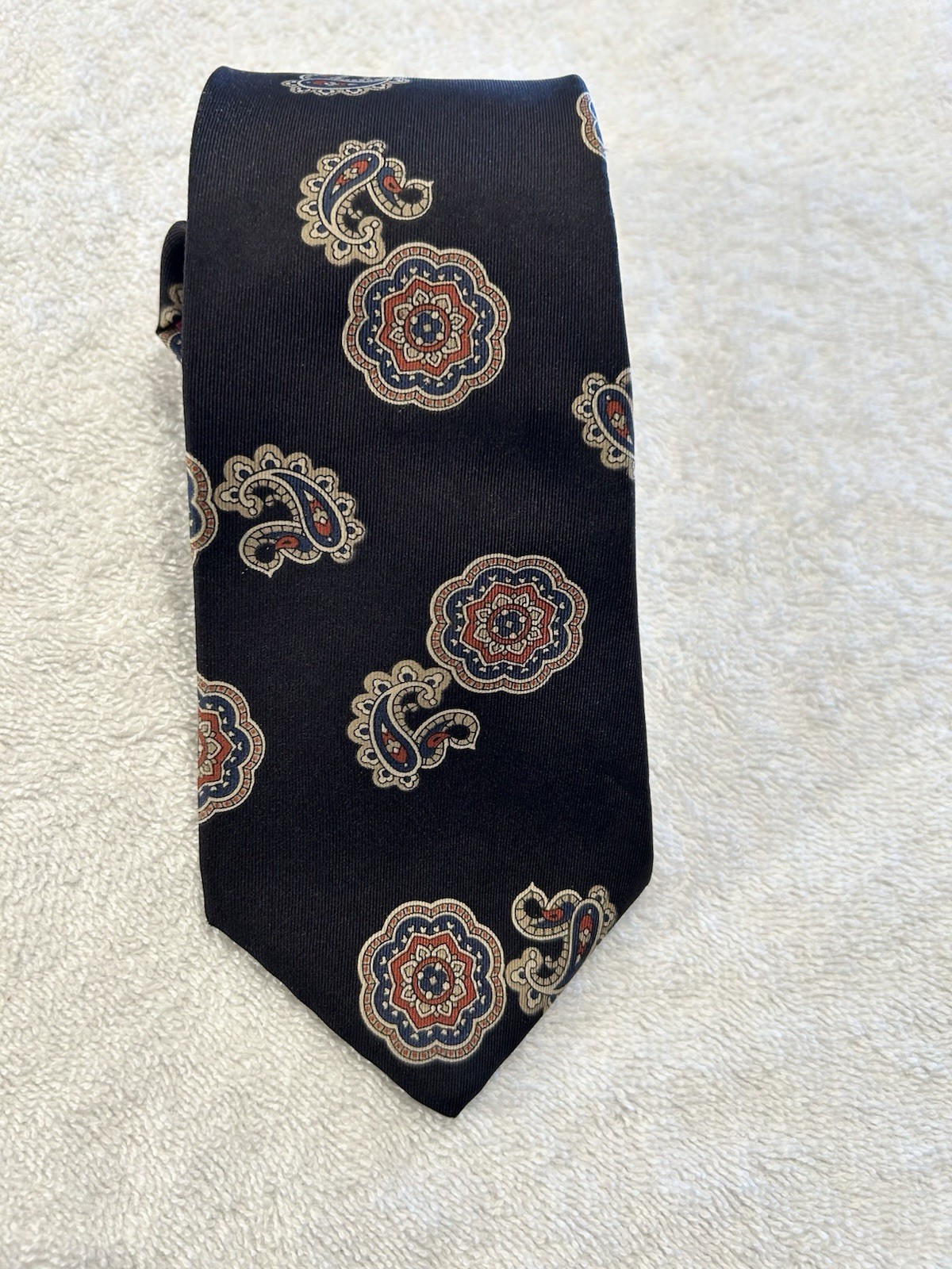 John Henry Black With Paisley Silk Tie Made In USA 58”Long x 3.5”Wide Pre-Owned