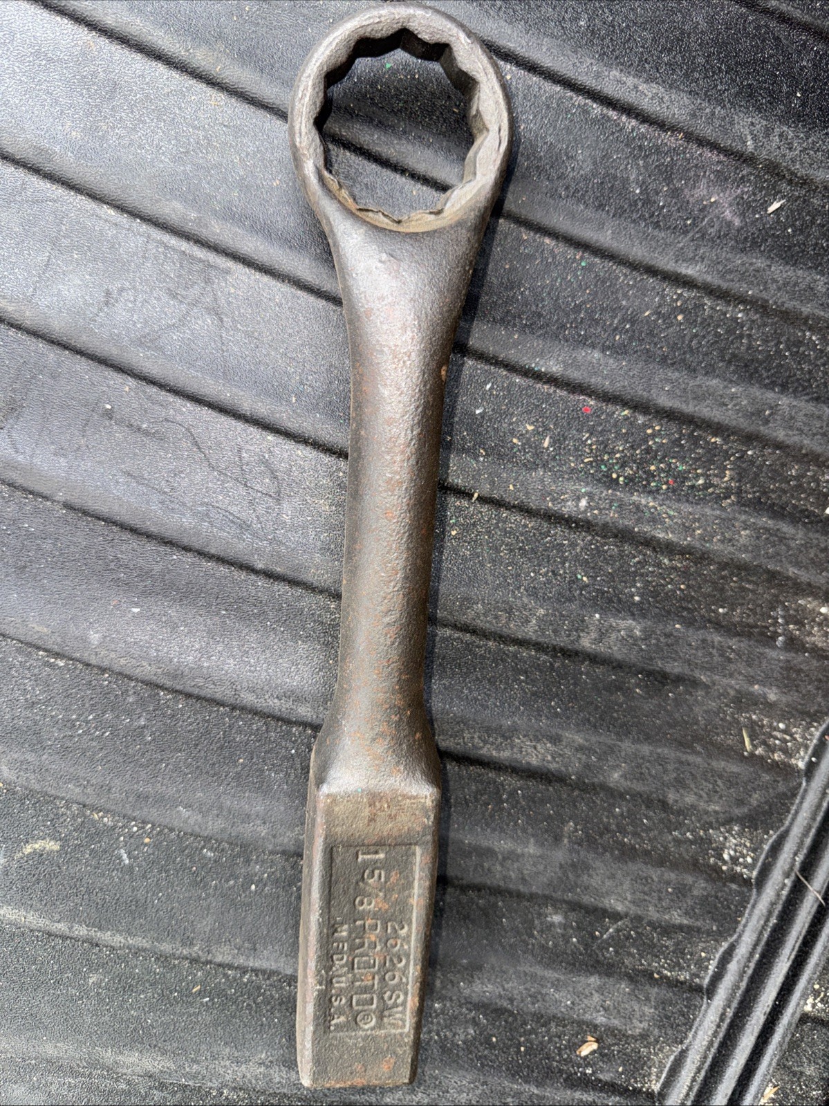 Proto J2629SW 1APF7 Offset 1–13/16″ Striking Wrench 12 Pt Proto J2629SW 1APF7 Offset 1–13/16″ Striking Wrench 12 Pt