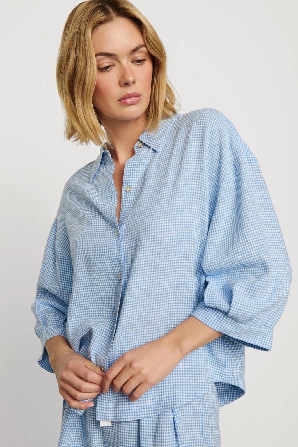 Eberjay Linen Blend Relaxed Top Size M Gingham White/Summer Blue