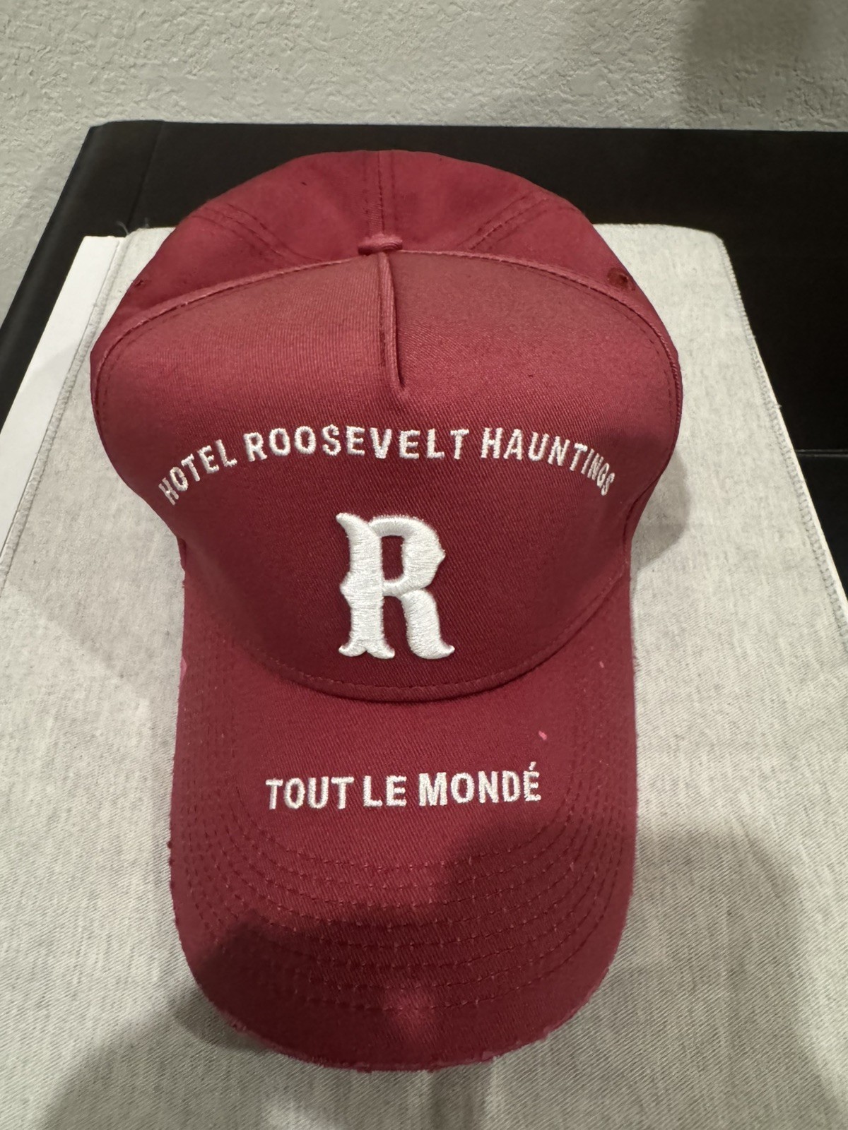 Tout Le Monde Hotel Roosevelt Hauntings Hat *Sold Out*  NWT 