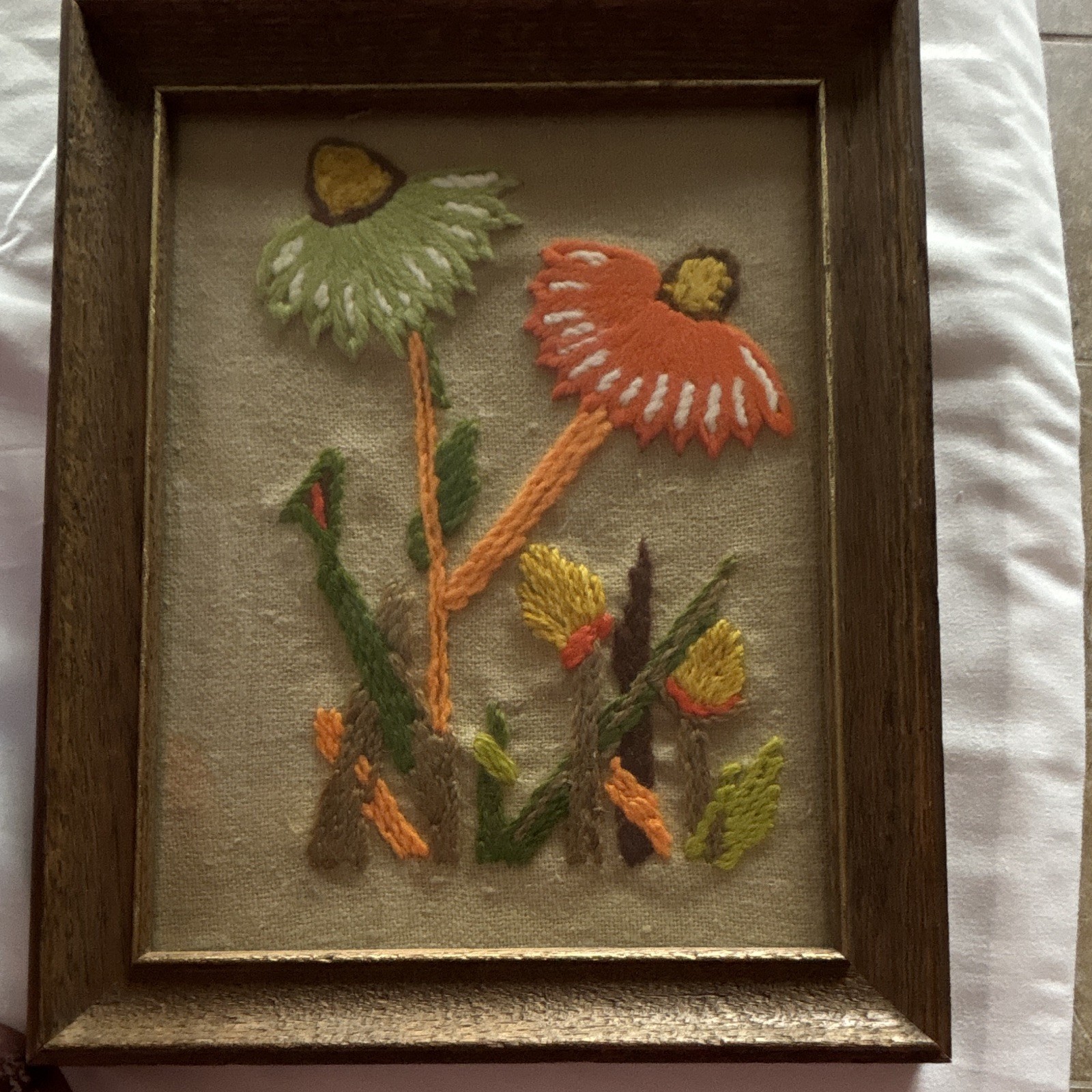 Handmade Framed Needlepoint Floral Embroidered Wall Hanging Artwork Handmade Framed Needlepoint Floral Embroidered Wall Hanging Artwork