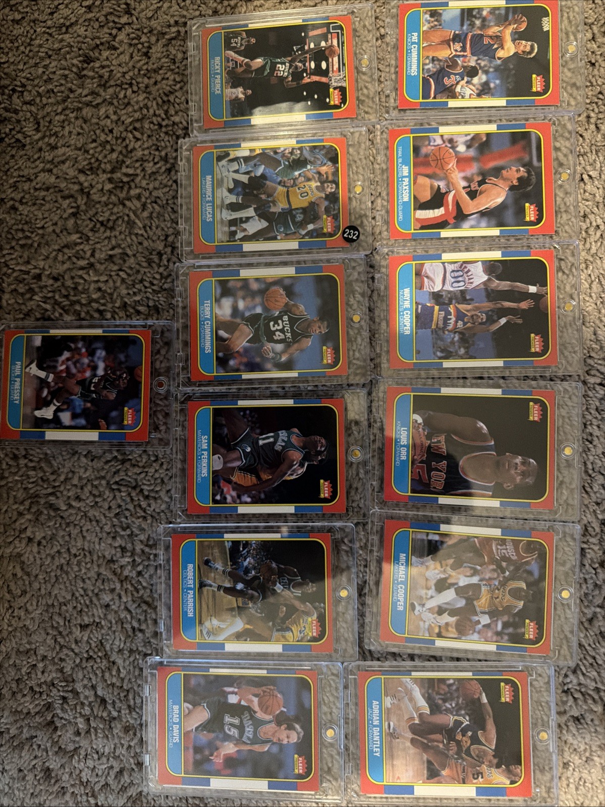 1986 FLEER Basketball 13 Card Lot. Sharp Cards. All Diff Players. A234 1986 FLEER Basketball 13 Card Lot. Sharp Cards. All Diff Players. A234