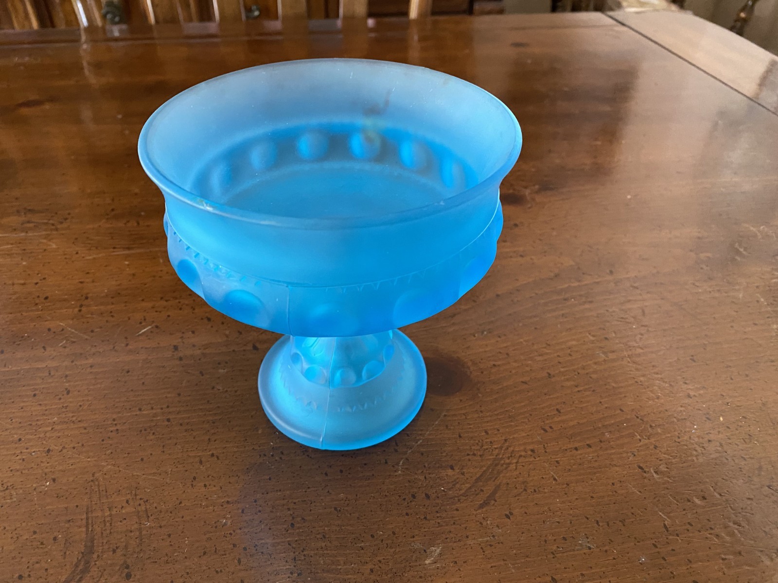 VINTAGE FROSTED ROUND BLUE  BOWL - EXCELLENT CONDITION