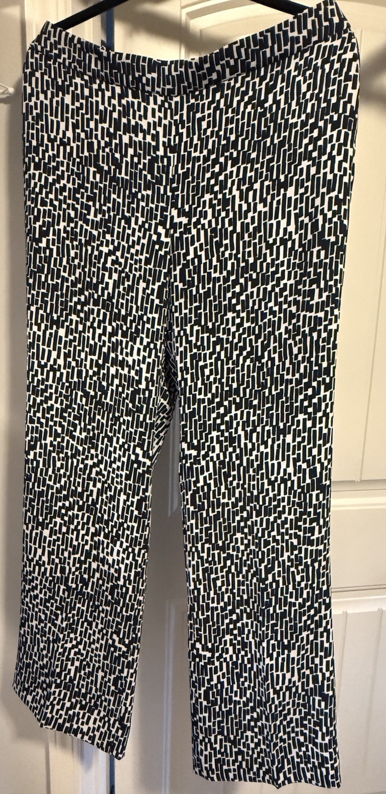 Chico\'s Wide Leg Pant Black White Side Pockets Size 1.5 US 10 NWT