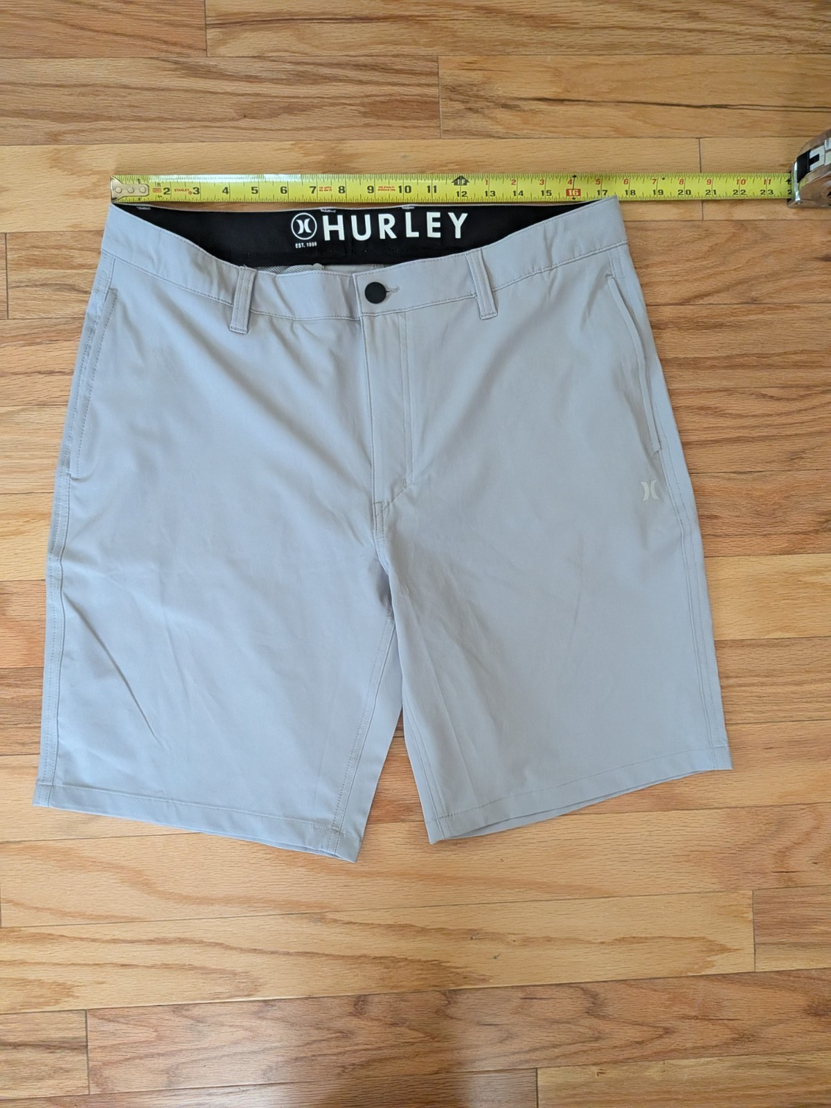 Hurley Hybrid Shorts Gray Size 36 NWT Hurley Hybrid Shorts Gray Size 36 NWT