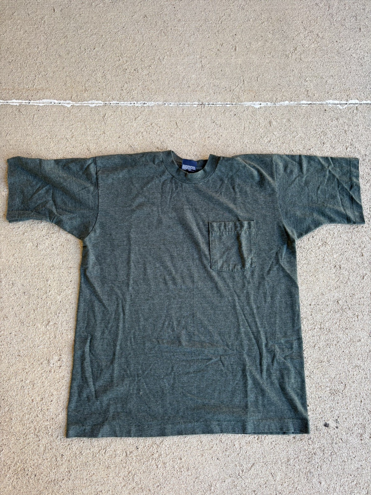 Men\'s Vintage 90s Honors Single-Stitch Pocket T-Shirt - Green - Large Men\'s Vintage 90s Honors Single-Stitch Pocket T-Shirt - Green - Large