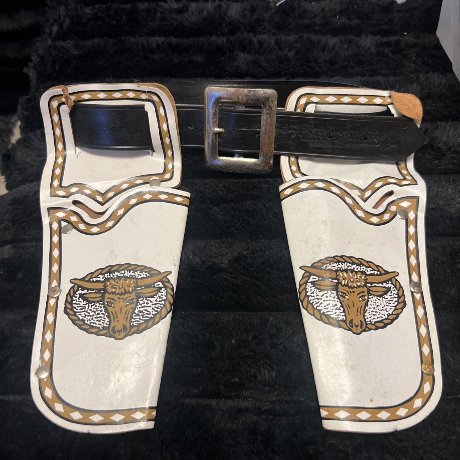 STUNNING 1950’s Cowboy Toy Holster Belt Buckle RARE Longhorn Steer Graphic 🔥🔥
