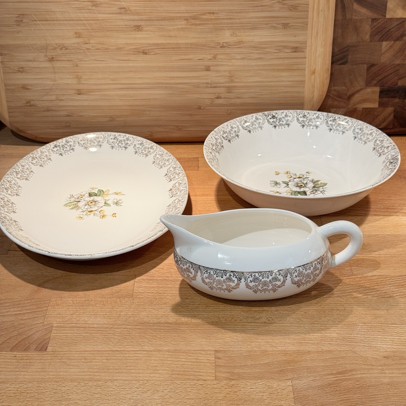Vtg Royal Monarch 3-Piece Serving Set - 24K Gold Trim Gravy Boat Platter Bowl