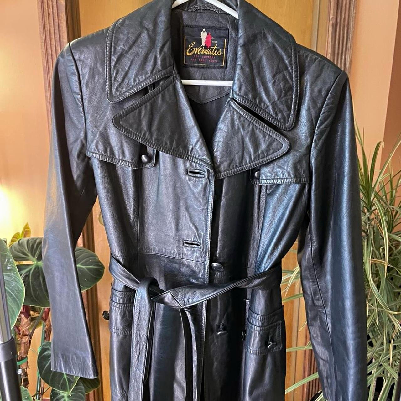 American Vintage Women’s Black Leather Trench Coat Long Belted Pockets Size S American Vintage Women’s Black Leather Trench Coat Long Belted Pockets Size S