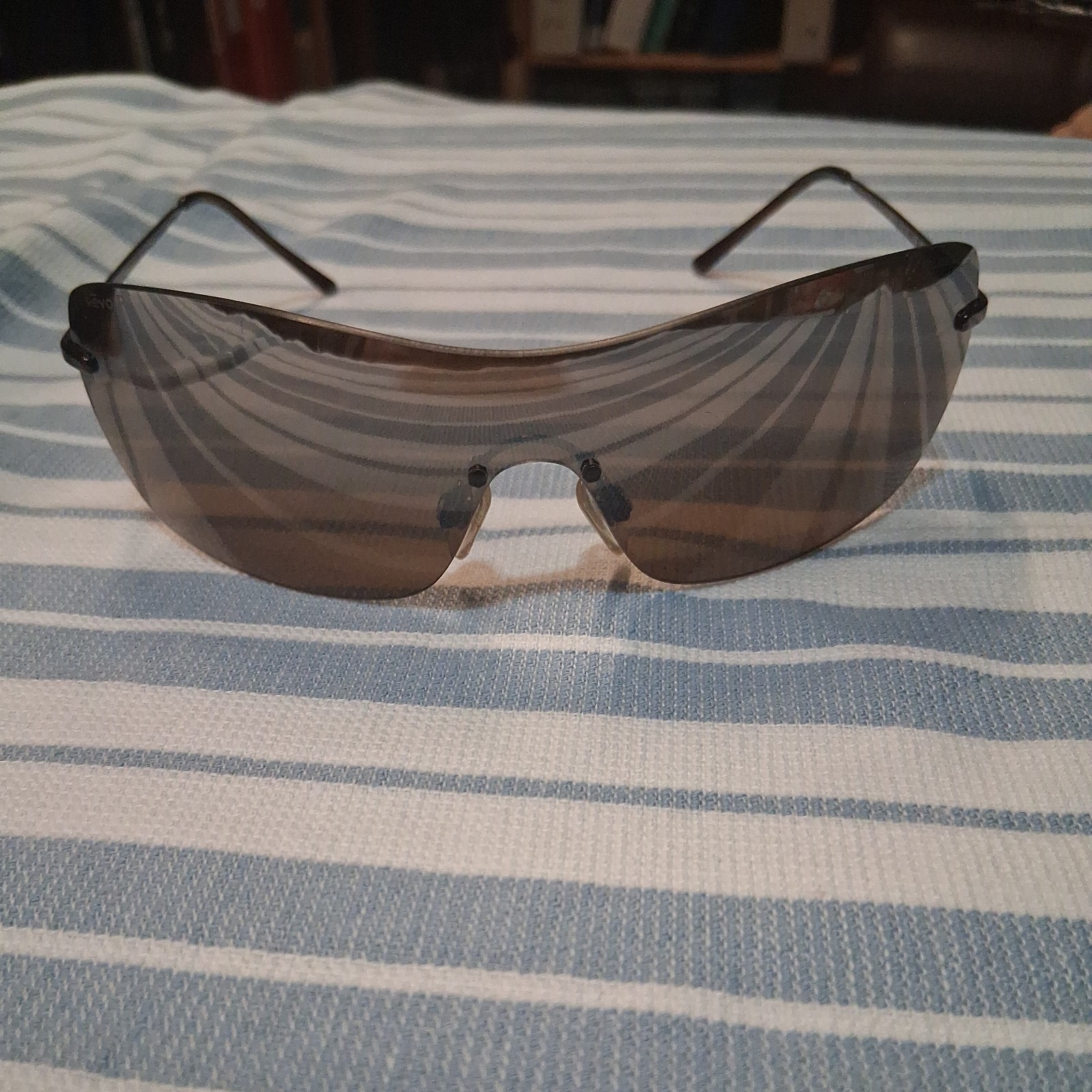 Revo Italian Sunglasses #3070 093/9Z Polarized 125mm \ Revo Italian Sunglasses #3070 093/9Z Polarized 125mm \