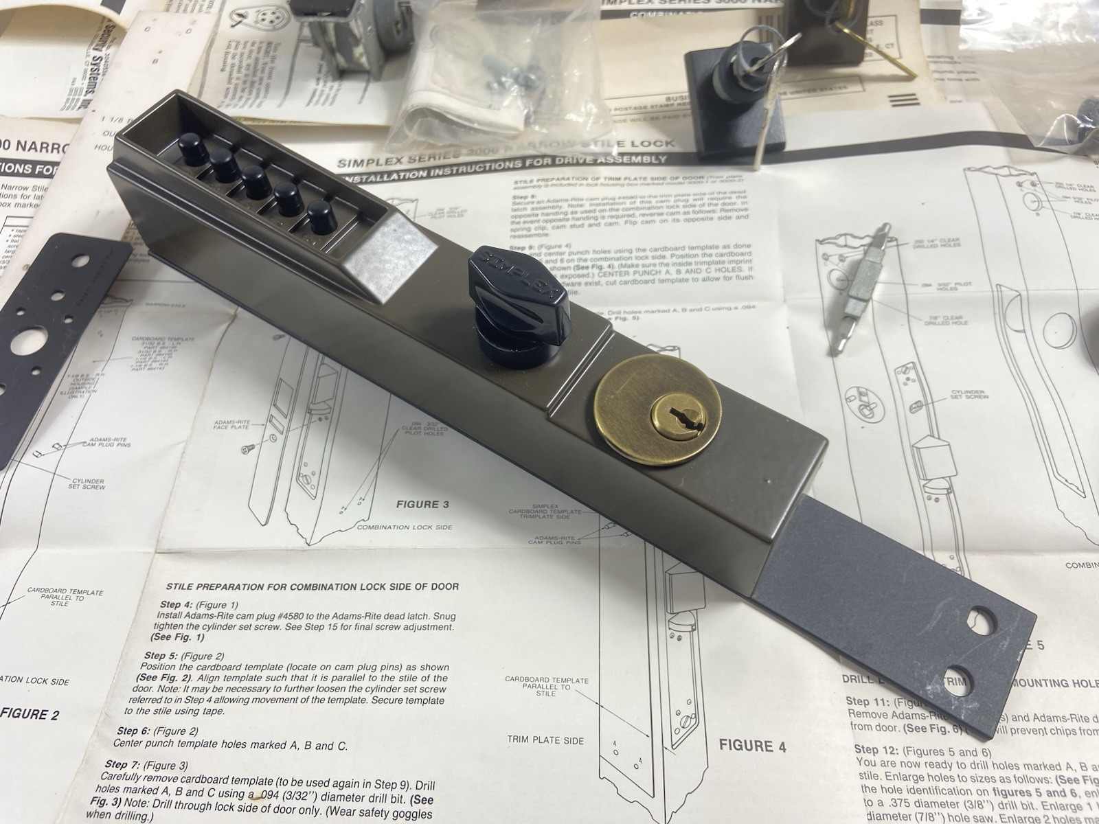 Simplex 3000 Series Mechanical Pushbutton Narrow Stile Lock Kaba NOS Simplex 3000 Series Mechanical Pushbutton Narrow Stile Lock Kaba NOS