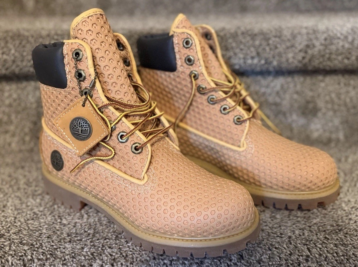 Brand NEW Limited Edition Honeycomb TimberlandsSize 7 men\'s
